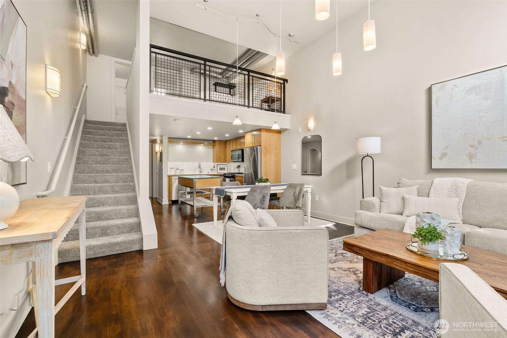 SEATTLE, Washington, 98102, United States, 1 Bedroom Bedrooms, ,2 BathroomsBathrooms,Residential,For Sale,1752958