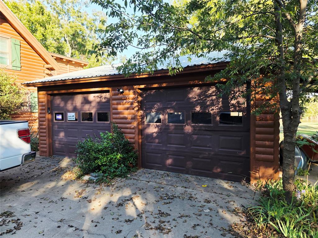 Weatherford, Texas, 76087, United States, 4 Bedrooms Bedrooms, ,2 BathroomsBathrooms,Residential,For Sale,1985670