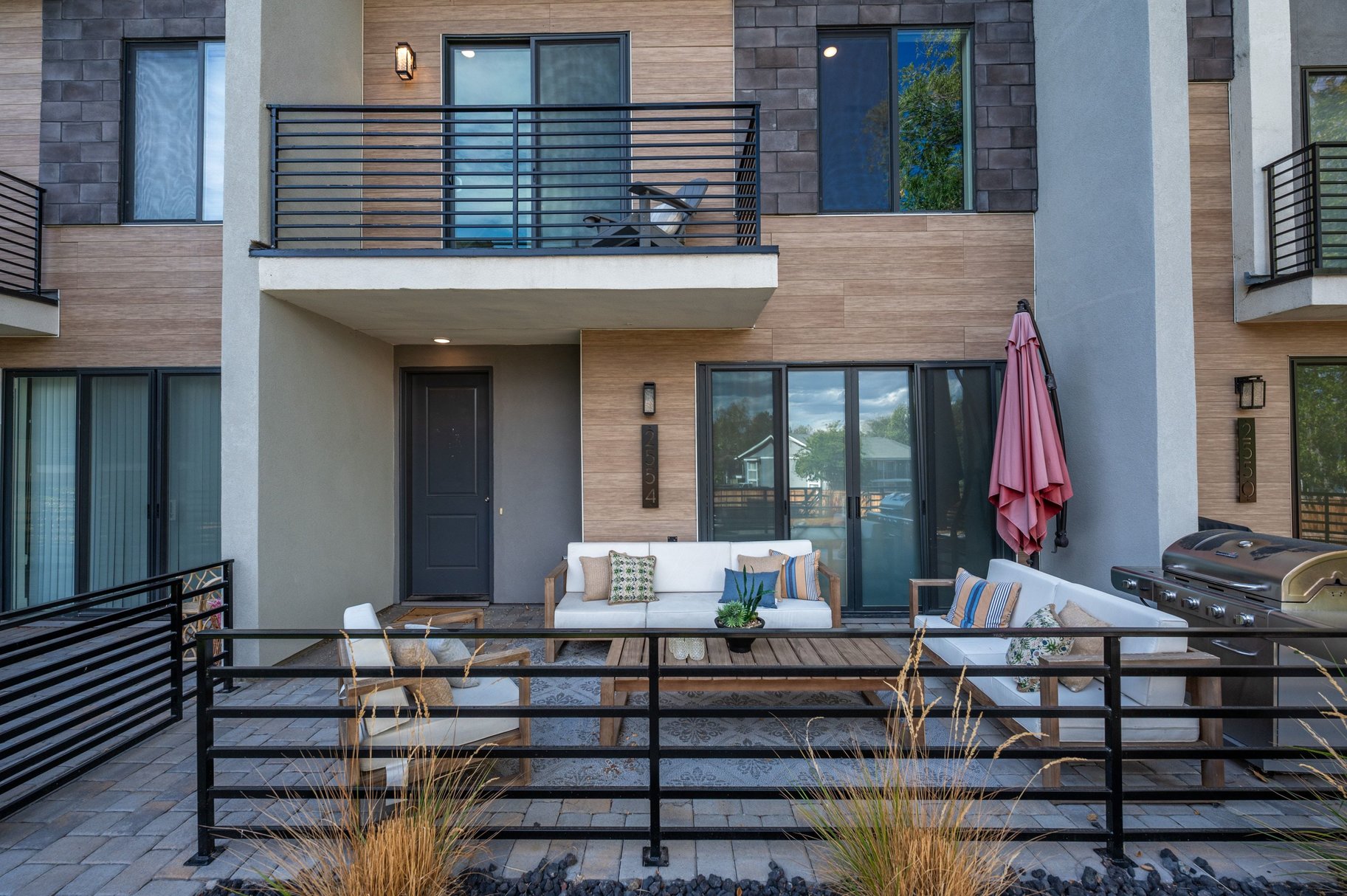  Truckee Riverfront Living in Reno - 物件實景