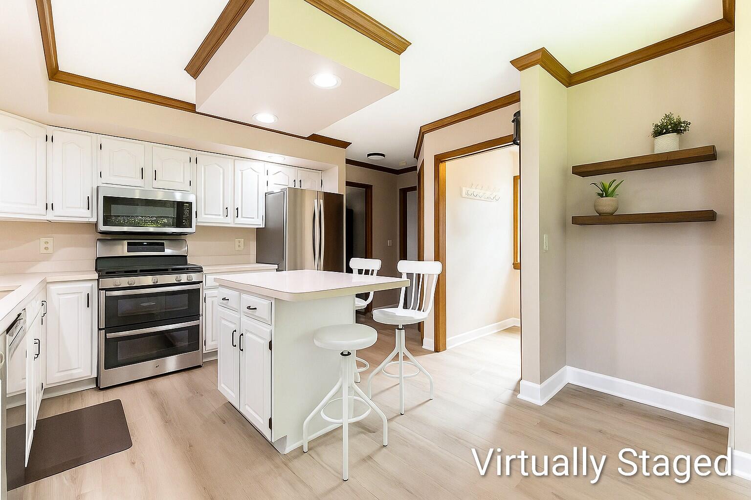 Valparaiso, Indiana, 46385, United States, 4 Bedrooms Bedrooms, ,4 BathroomsBathrooms,Residential,For Sale,1974482