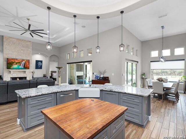 New Braunfels, Texas, 78132, United States, 4 Bedrooms Bedrooms, ,4 BathroomsBathrooms,Residential,For Sale,2024421
