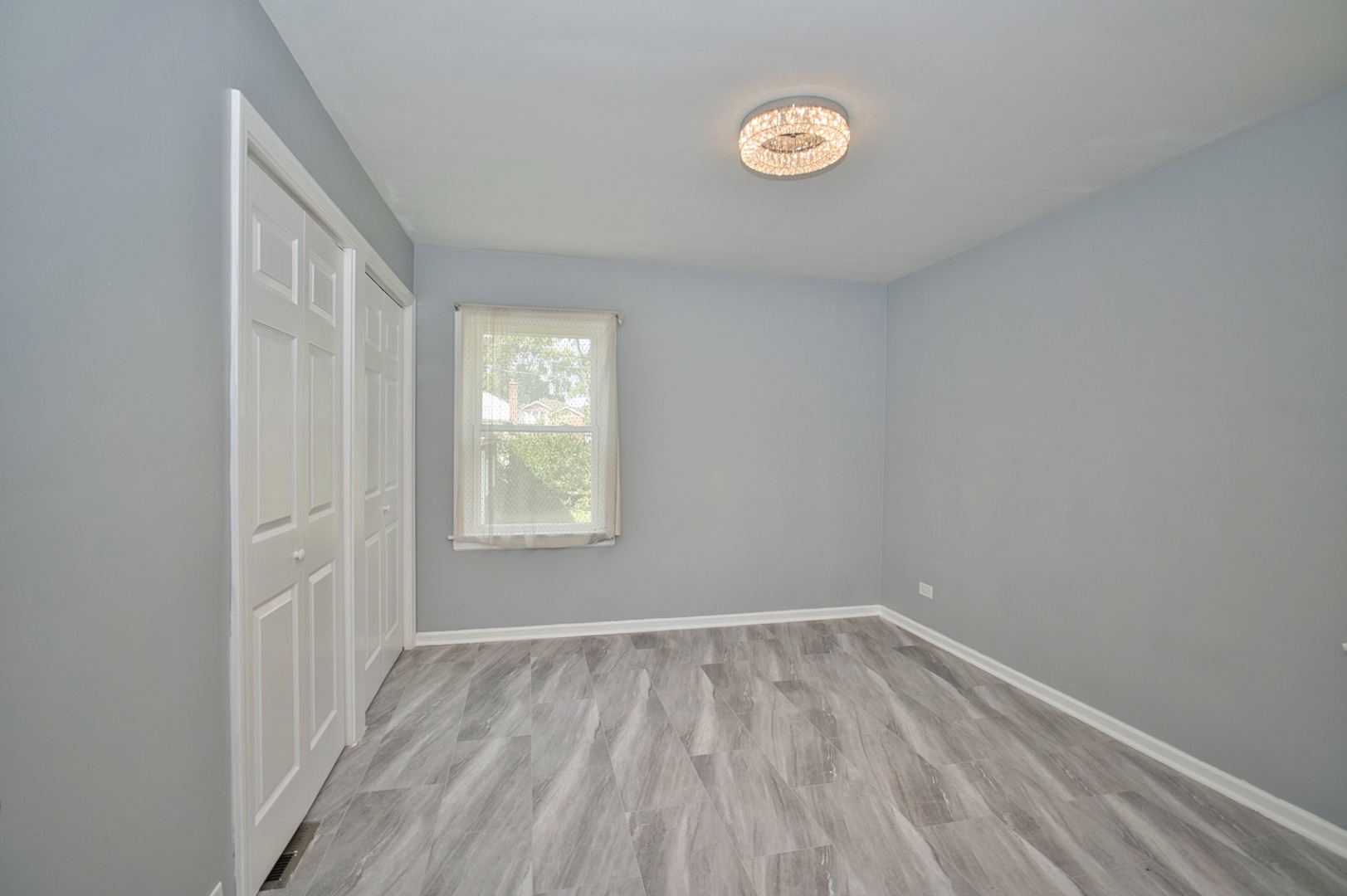 Skokie, Illinois, 60076, United States, 4 Bedrooms Bedrooms, ,3 BathroomsBathrooms,Residential,For Sale,1978573