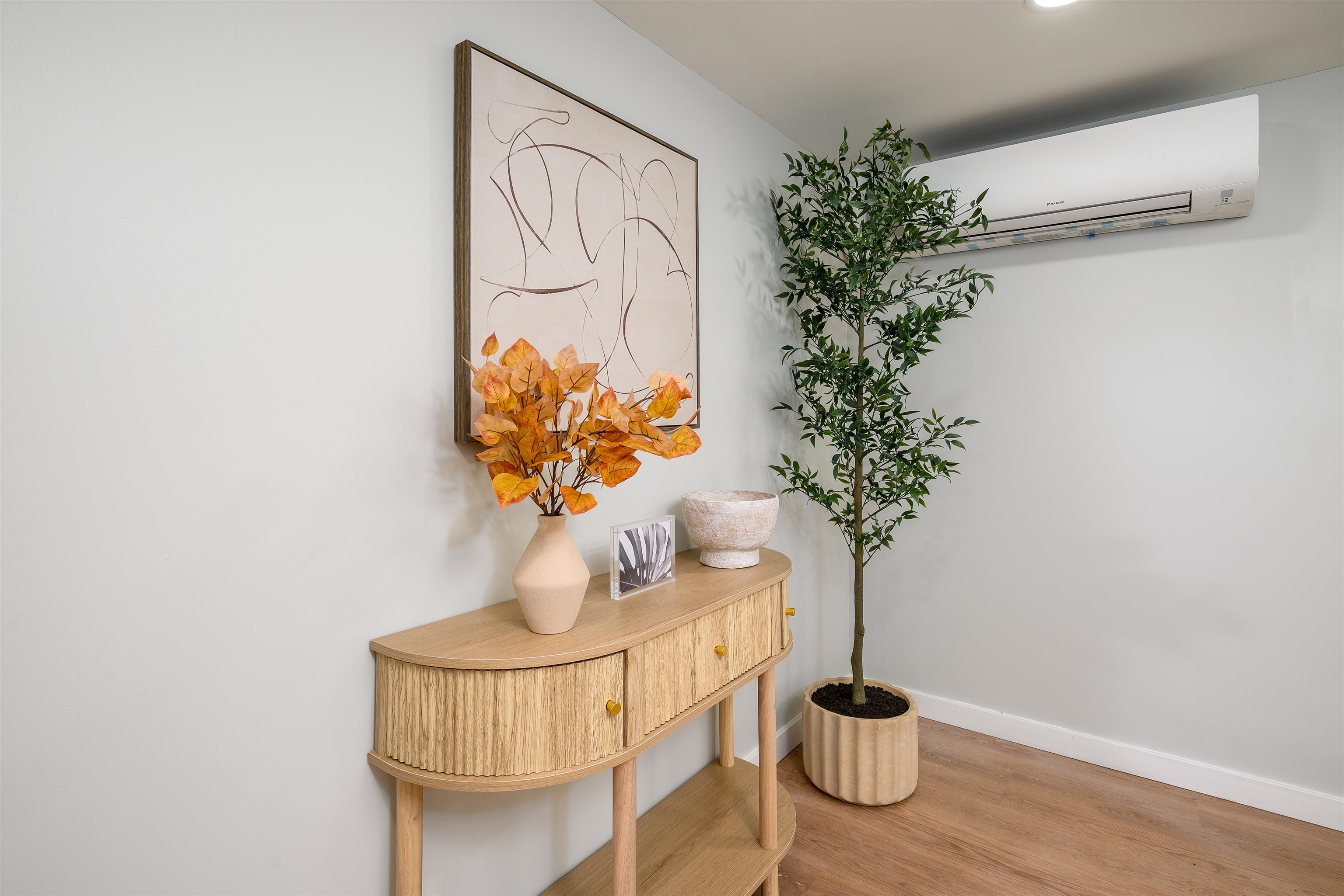 Jersey City, New Jersey, 07307, United States, 3 Bedrooms Bedrooms, ,2 BathroomsBathrooms,Residential,For Sale,1996189