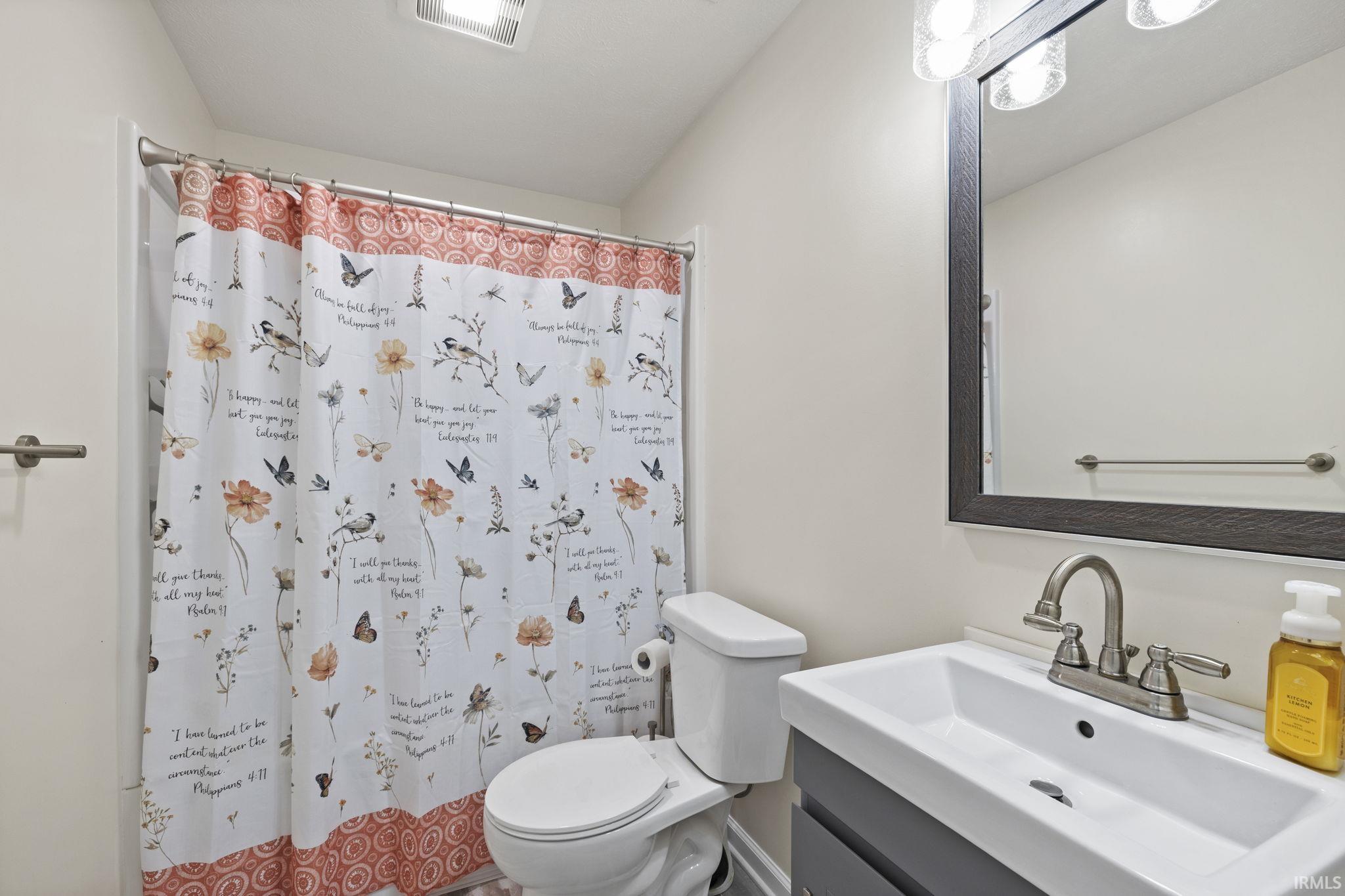 Bloomington, Indiana, 47404, United States, 5 Bedrooms Bedrooms, ,4 BathroomsBathrooms,Residential,For Sale,1979939