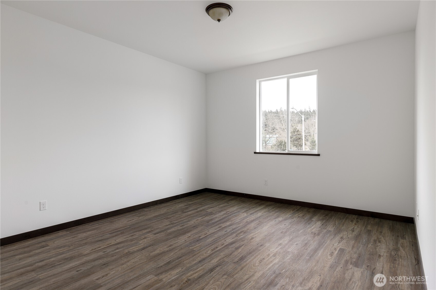 Oak Harbor, Washington, 98277, United States, 3 Bedrooms Bedrooms, ,1 BathroomBathrooms,Residential,For Sale,1759777