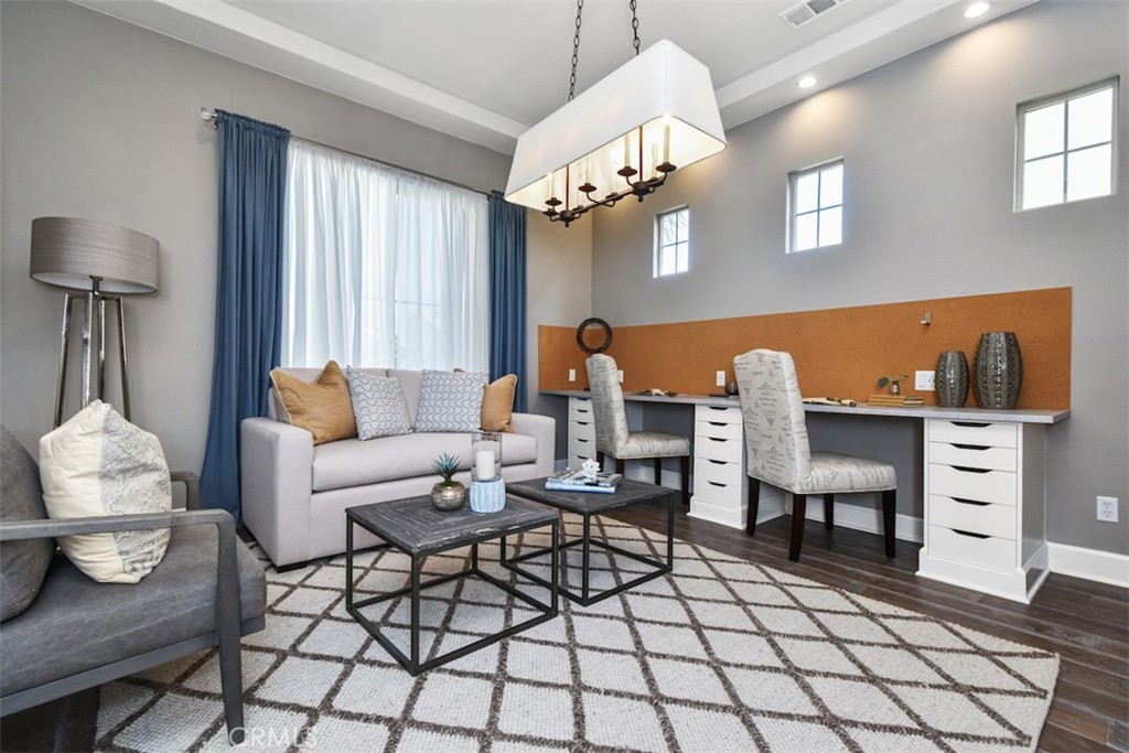 West Hills, California, 91304, United States, 5 Bedrooms Bedrooms, ,6 BathroomsBathrooms,Residential,For Sale,1847144