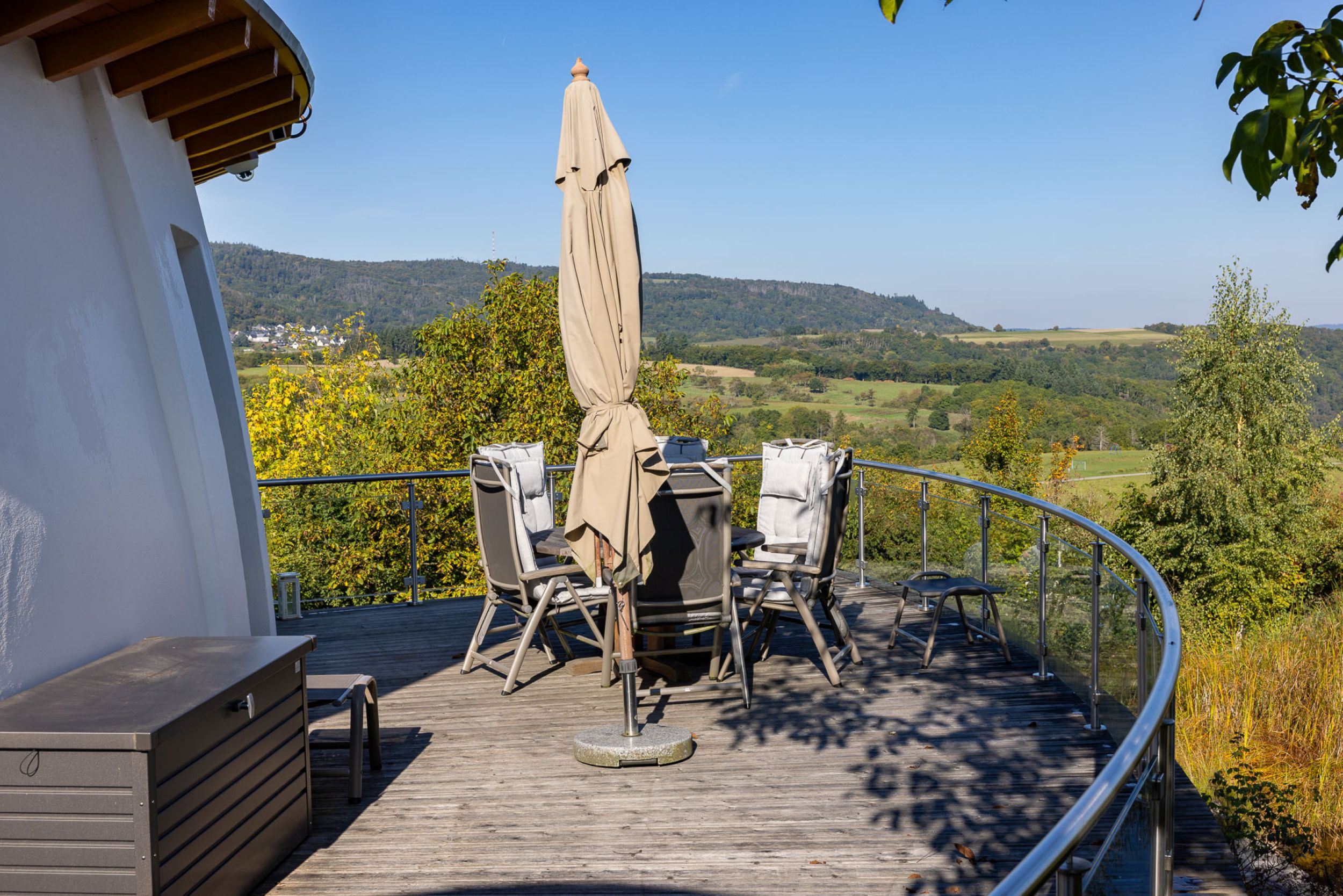  Architectural Haven of 536 m² – A Private Spa Retreat with Natural Swimming Pool - 物件實景