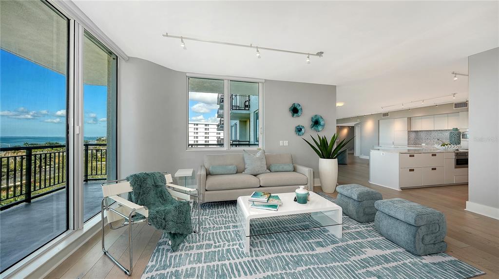 Sarasota, Florida, 34236, United States, 3 Bedrooms Bedrooms, ,4 BathroomsBathrooms,Residential,For Sale,1996968