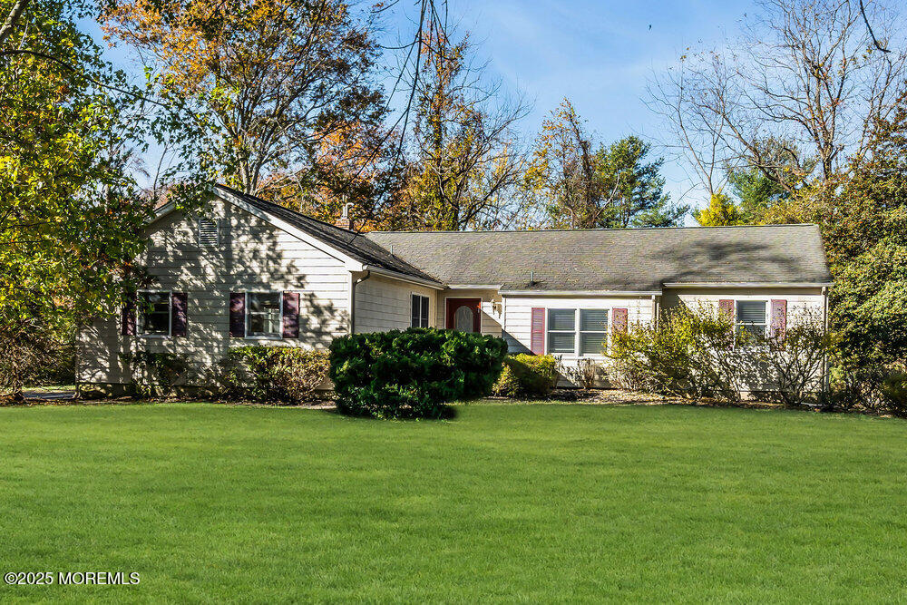 Tinton Falls, New Jersey, 07712, United States, 3 Bedrooms Bedrooms, ,2 BathroomsBathrooms,Residential,For Sale,1987767