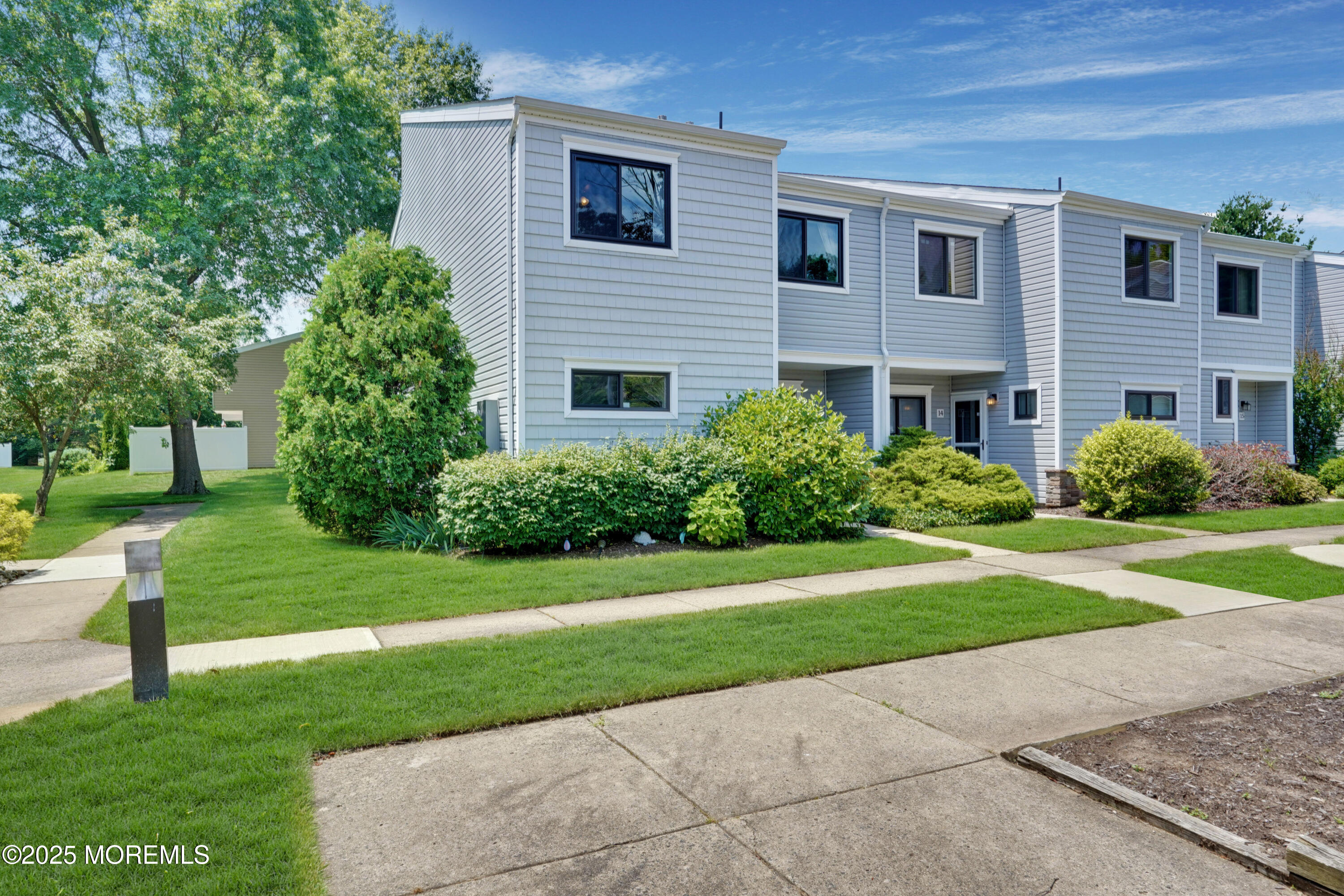 Tinton Falls, New Jersey, 07724, United States, 3 Bedrooms Bedrooms, ,3 BathroomsBathrooms,Residential,For Sale,1923541