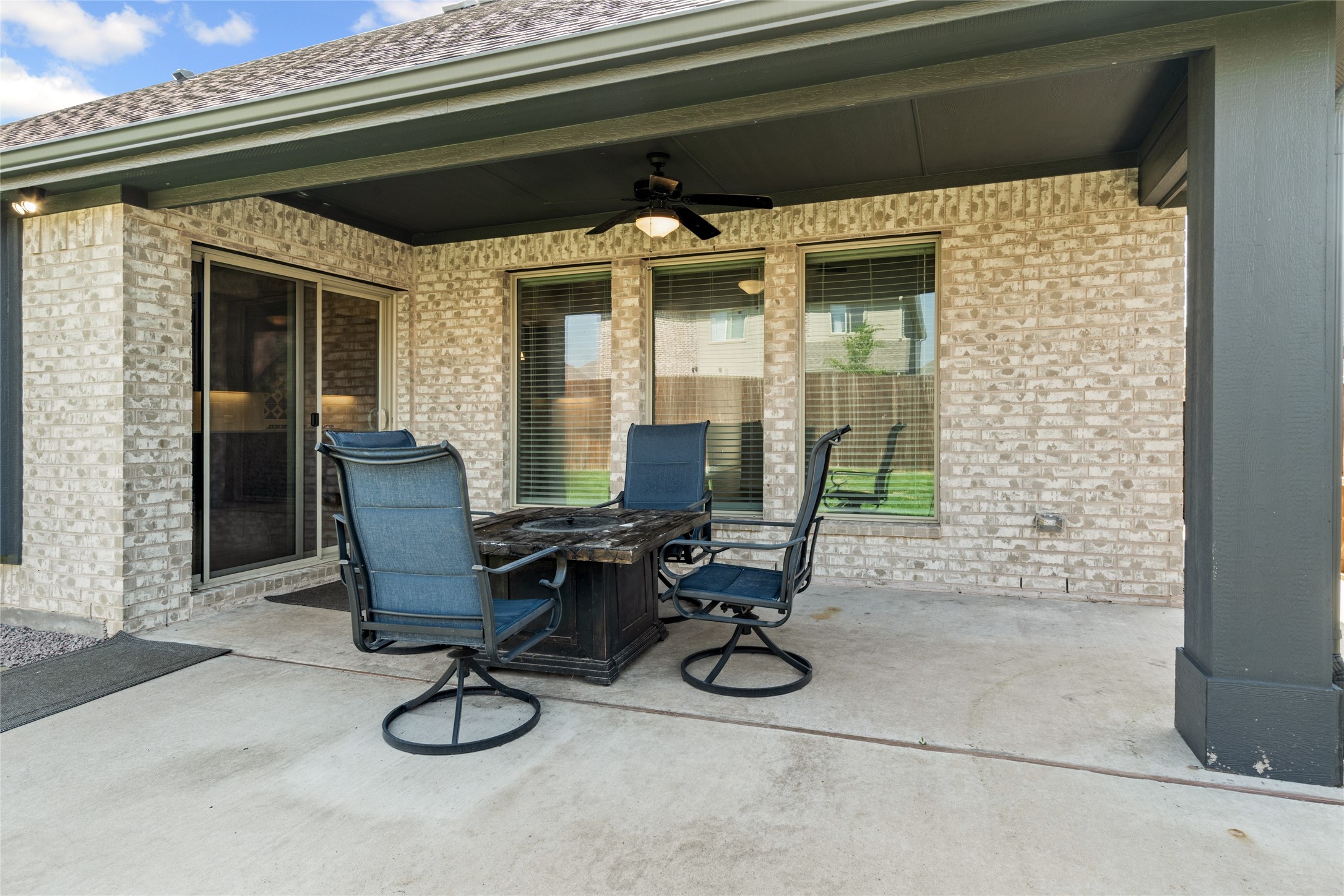 Melissa, Texas, 75454, United States, 4 Bedrooms Bedrooms, ,3 BathroomsBathrooms,Residential,For Sale,1805586