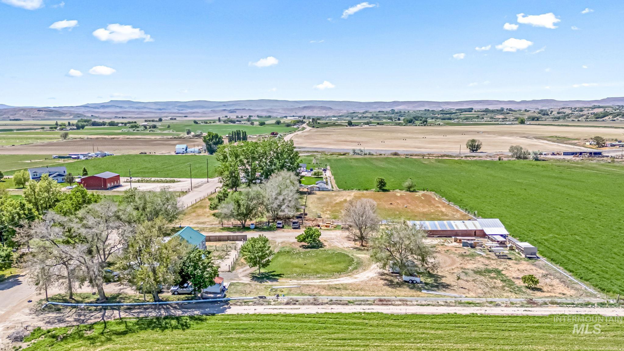 Homedale, Idaho, 83628, United States, 4 Bedrooms Bedrooms, ,2 BathroomsBathrooms,Residential,For Sale,1945003