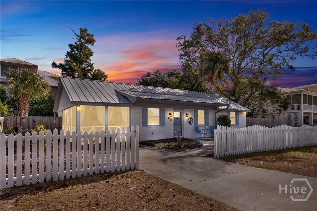 TYBEE ISLAND, Georgia, 31328, United States, 3 Bedrooms Bedrooms, ,2 BathroomsBathrooms,Residential,For Sale,2014839