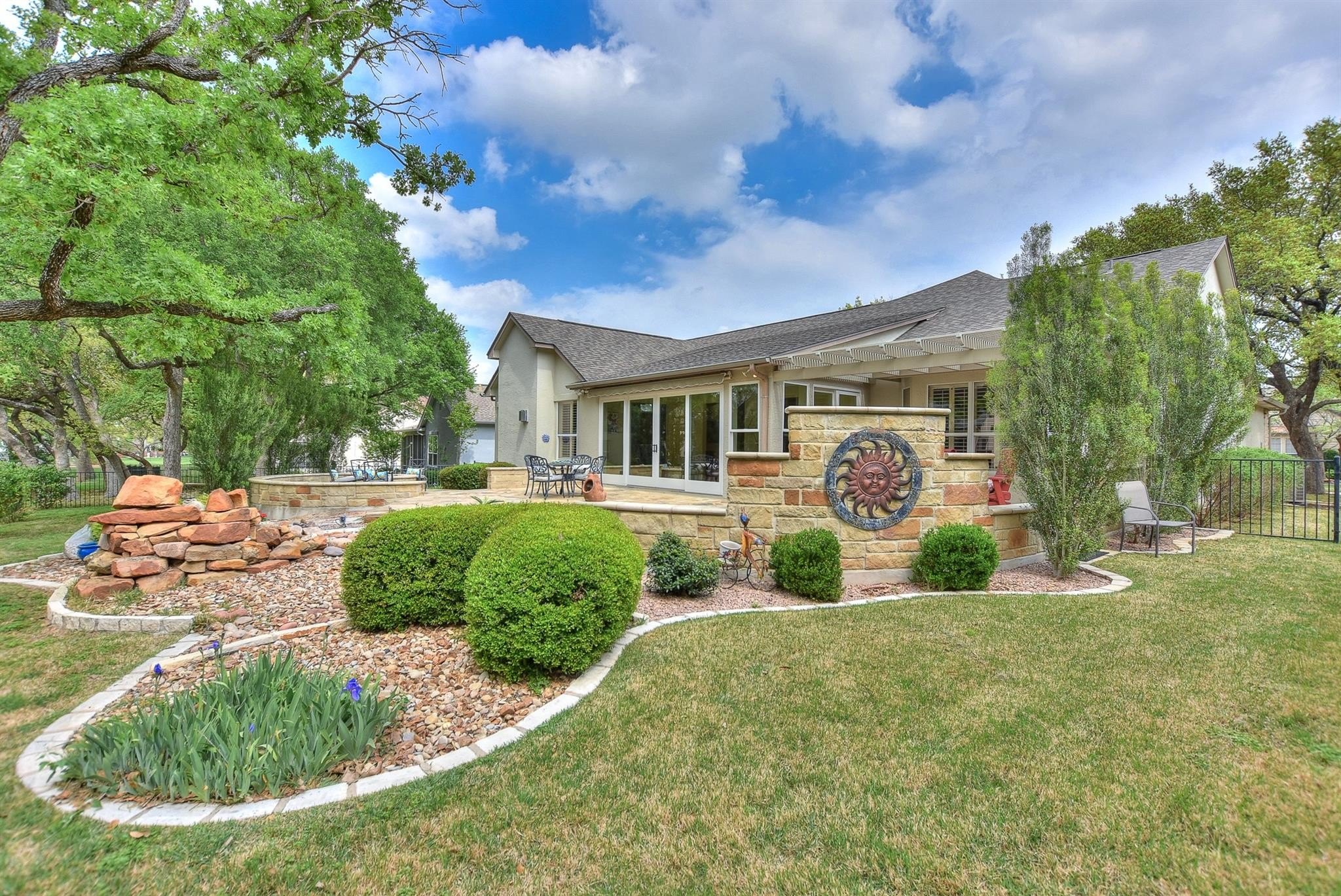 Georgetown, Texas, 78633, United States, 2 Bedrooms Bedrooms, ,2 BathroomsBathrooms,Residential,For Sale,1977670