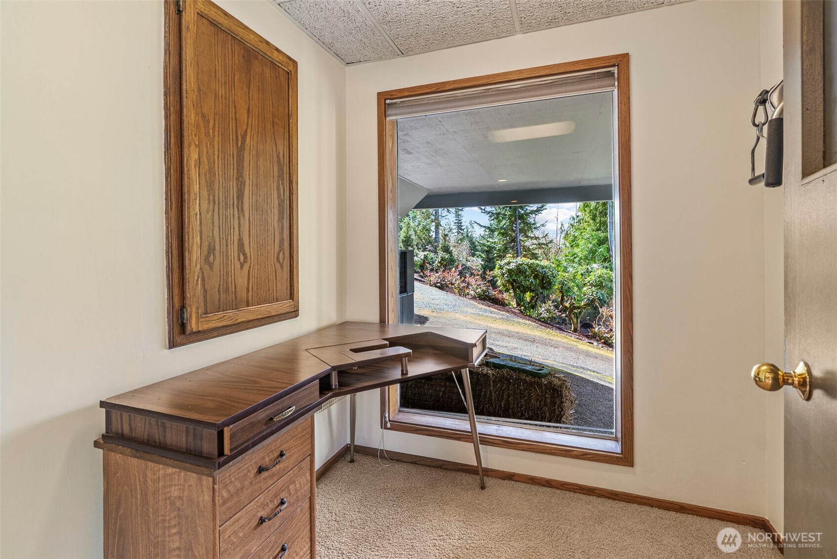 Longview, Washington, 98632, United States, 4 Bedrooms Bedrooms, ,2 BathroomsBathrooms,Residential,For Sale,1908554