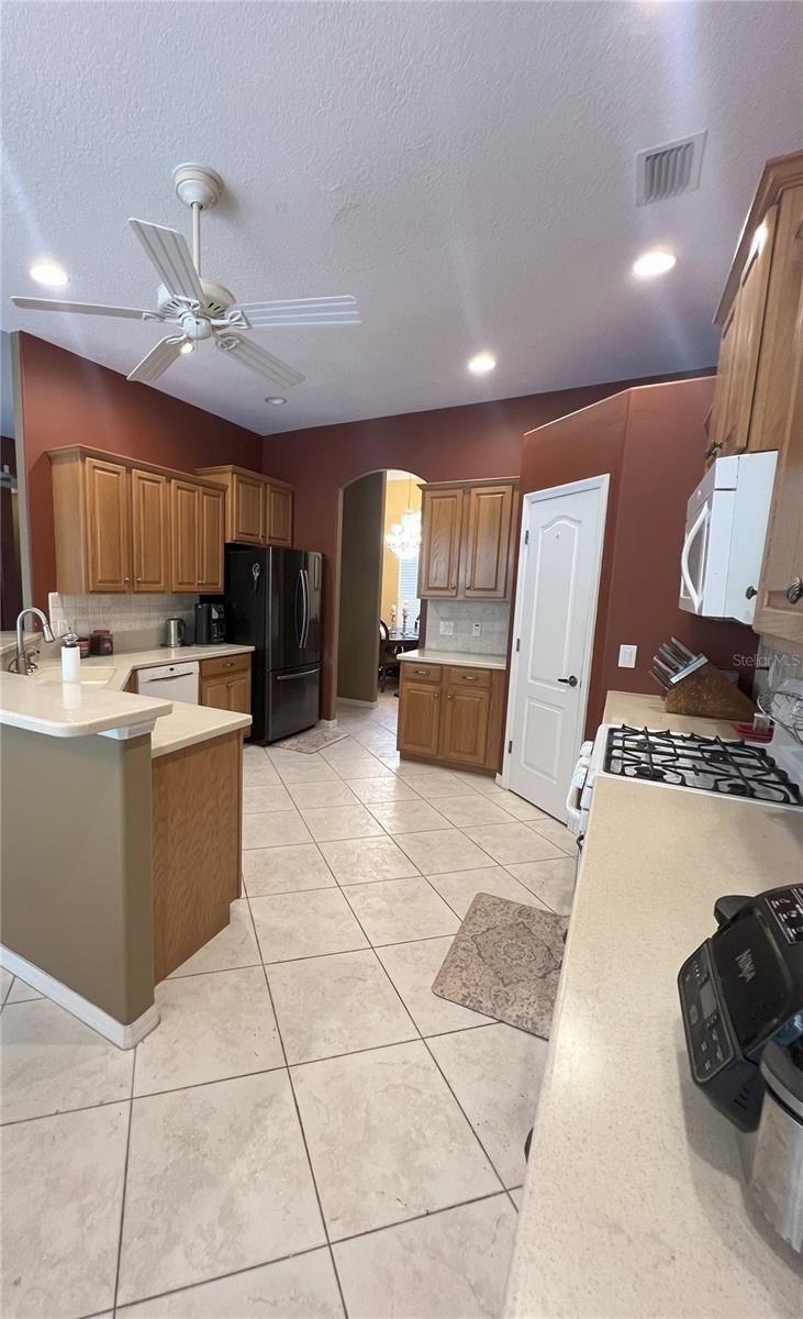 PALM BAY, Florida, 32909, United States, 4 Bedrooms Bedrooms, ,3 BathroomsBathrooms,Residential,For Sale,1978435