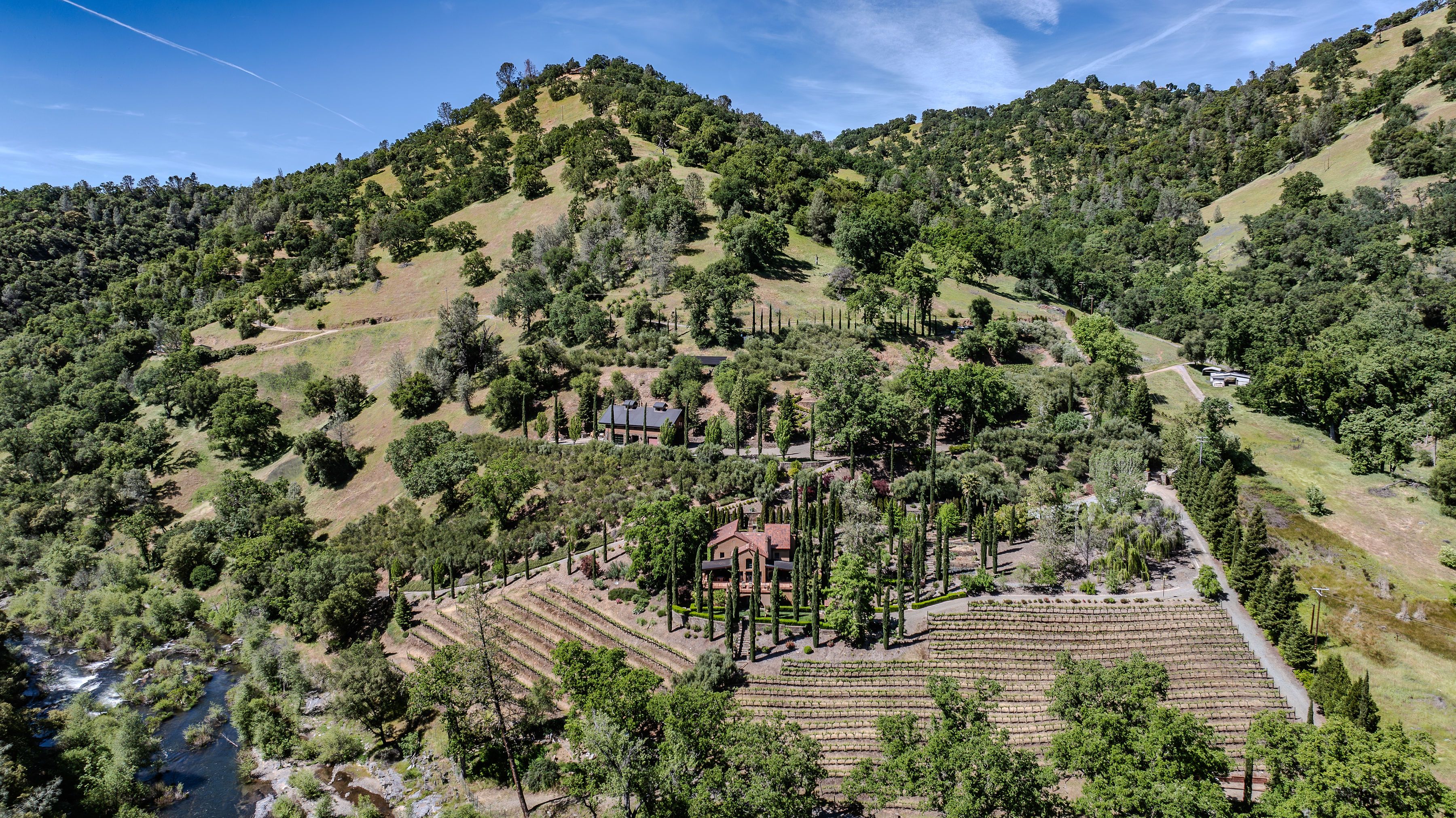  Horizon Canyon  Private 41-Acre Riverfront Estate Between Sacramento & Lake Tah - 物件實景