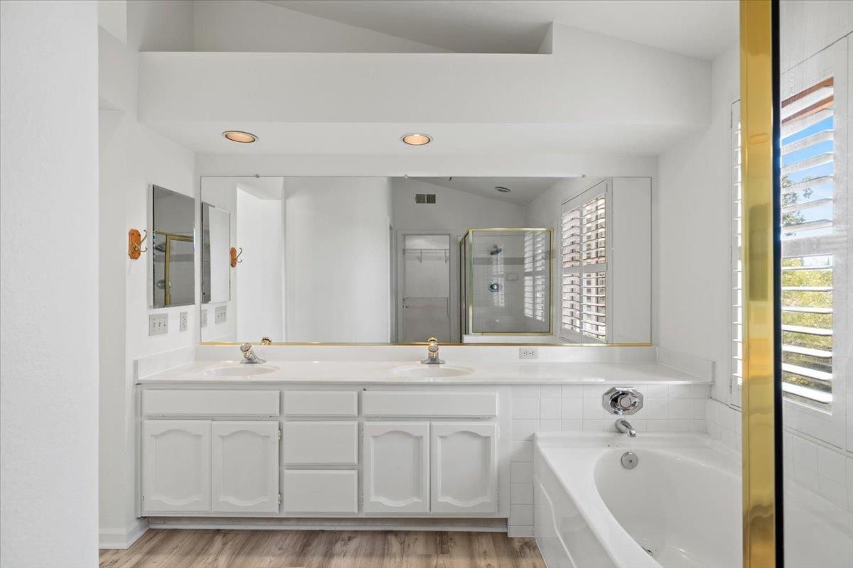 Orangevale, California, 95662, United States, 4 Bedrooms Bedrooms, ,3 BathroomsBathrooms,Residential,For Sale,2005203