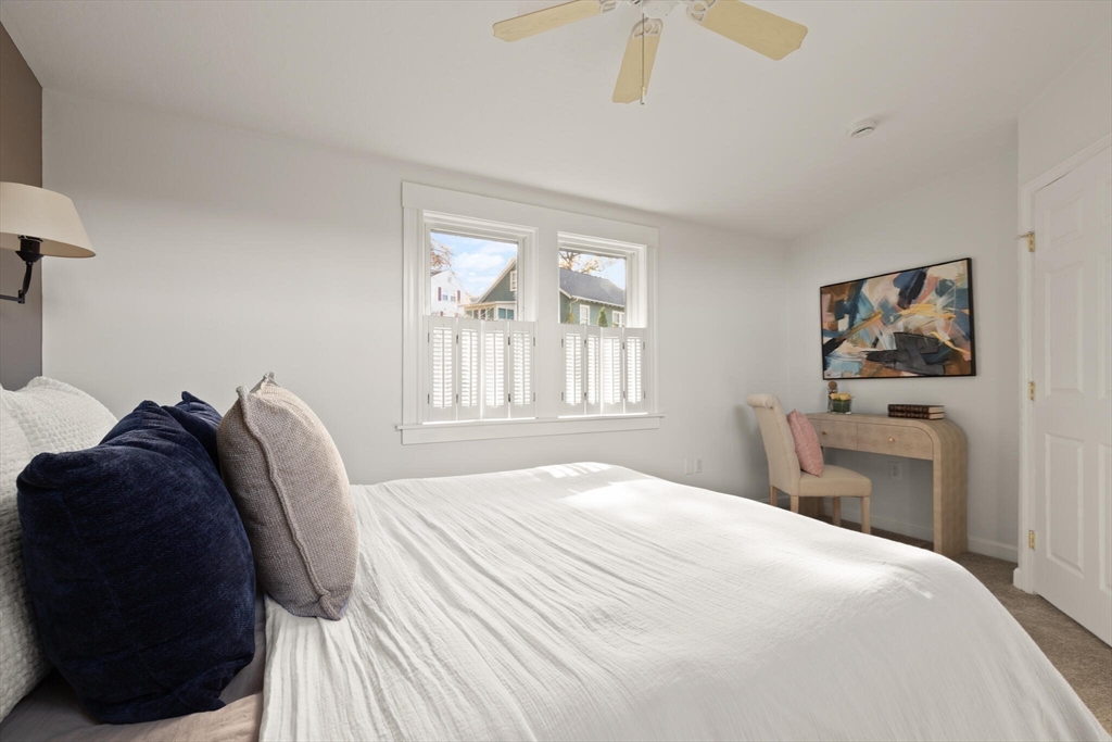 Melrose, Massachusetts, 02176, United States, 3 Bedrooms Bedrooms, ,2 BathroomsBathrooms,Residential,For Sale,1988170