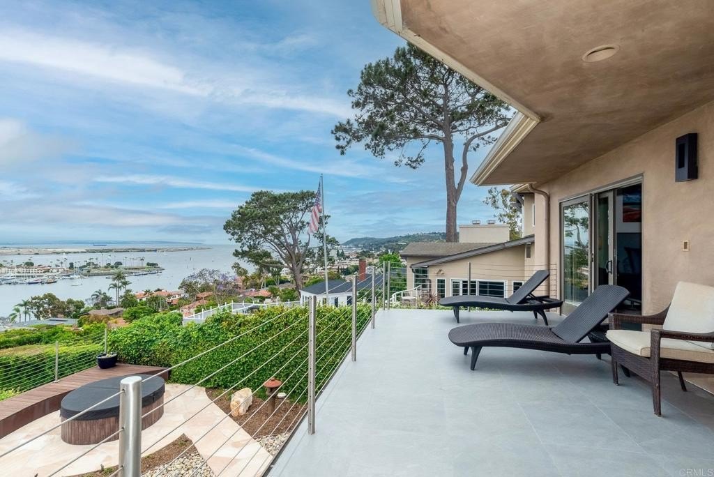 San Diego, California, 92106, United States, 4 Bedrooms Bedrooms, ,7 BathroomsBathrooms,Residential,For Sale,1988127