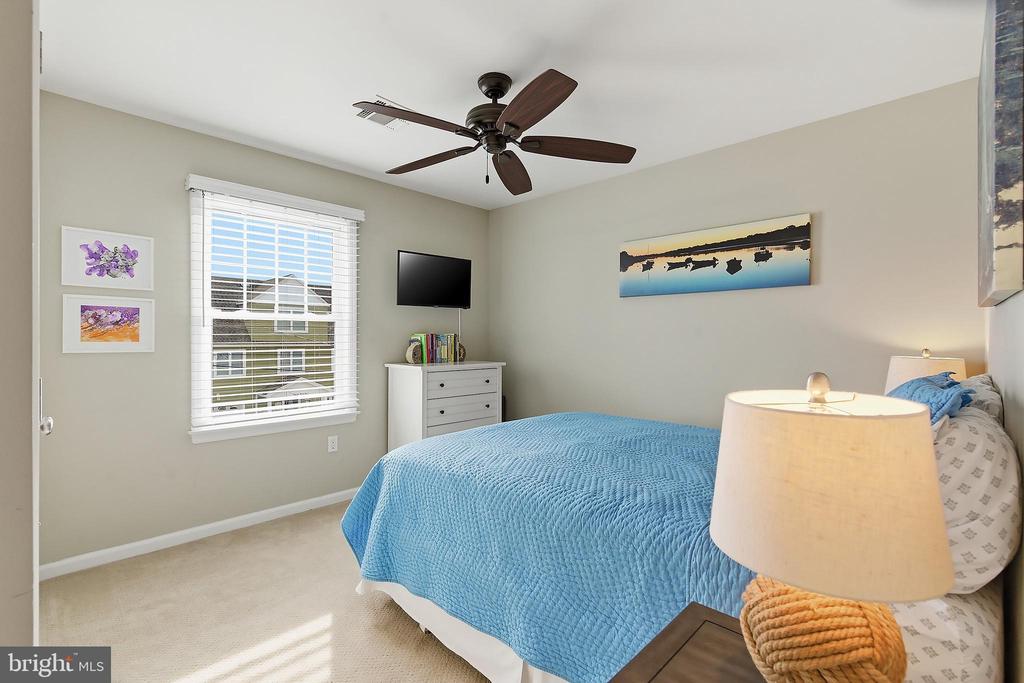 Manahawkin, New Jersey, 08050, United States, 4 Bedrooms Bedrooms, ,3 BathroomsBathrooms,Residential,For Sale,2005784