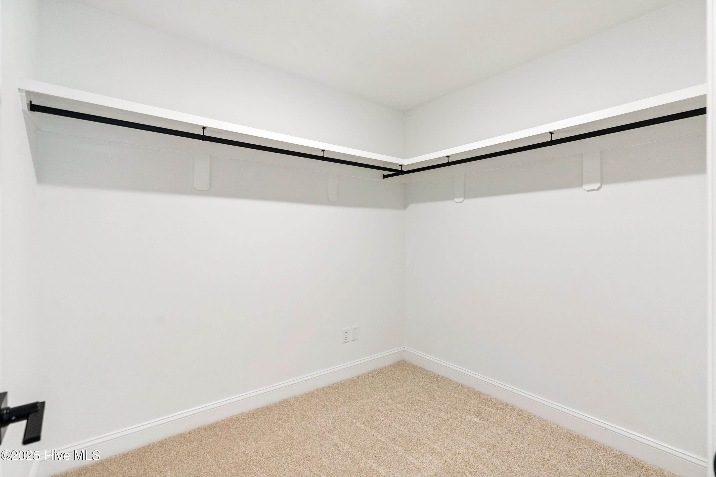 Wilmington, North Carolina, 28412, United States, 4 Bedrooms Bedrooms, ,3 BathroomsBathrooms,Residential,For Sale,1970175