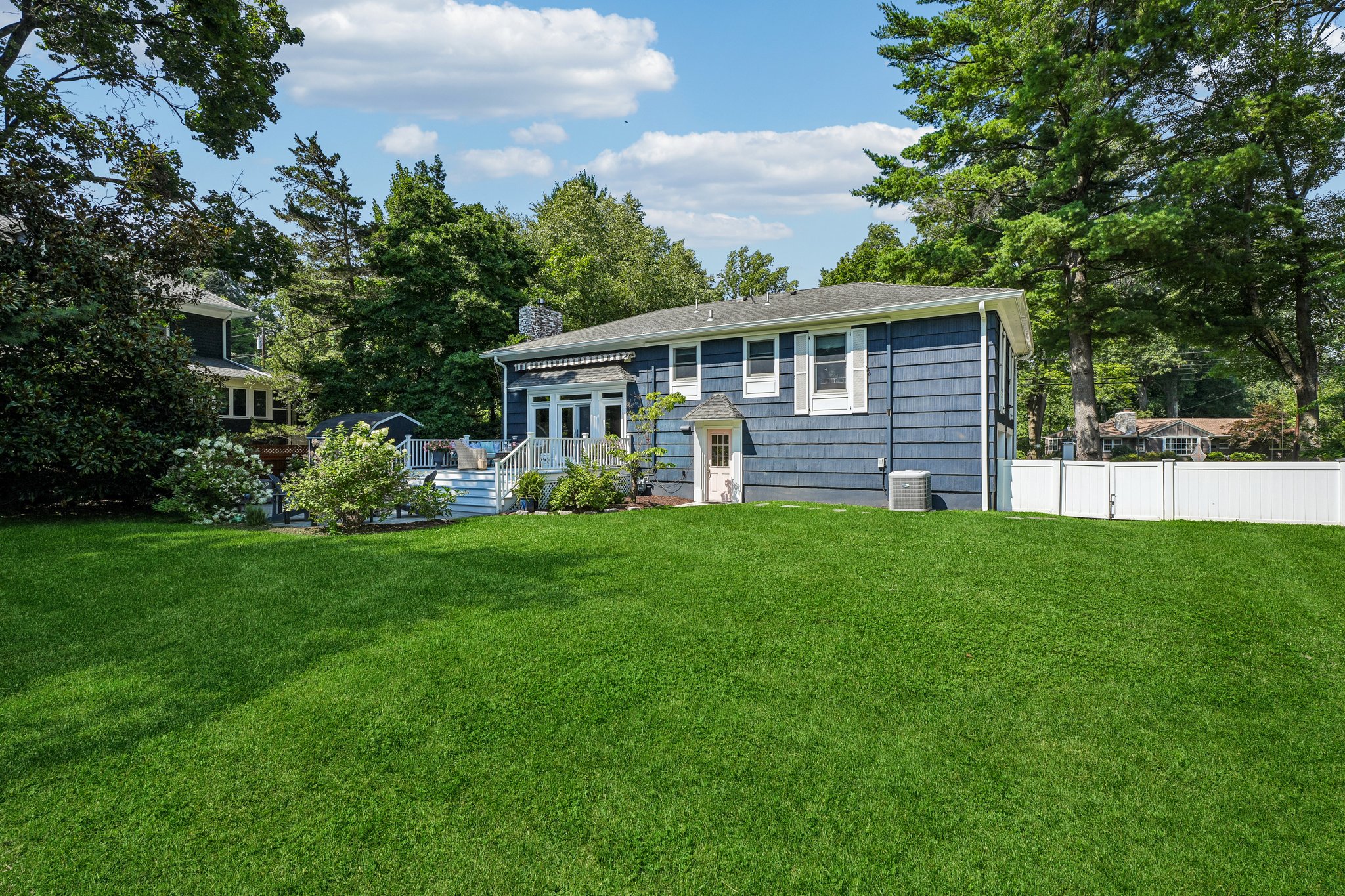  134 Norwood Avenue, Montclair, NJ 07043 - 物件實景