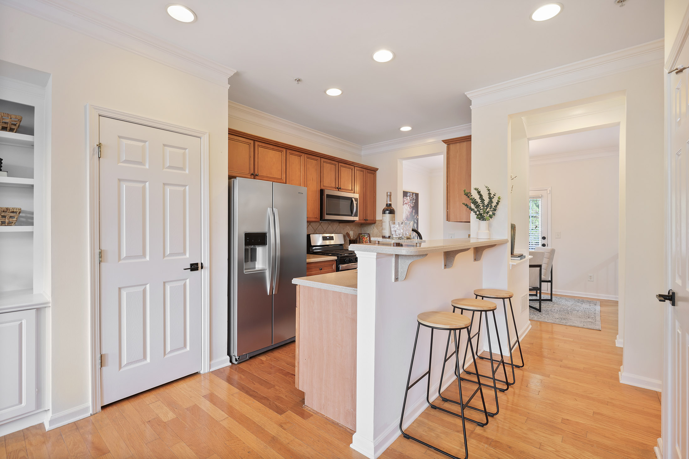  Move-in Ready Townhome in Highlands View - 物件實景