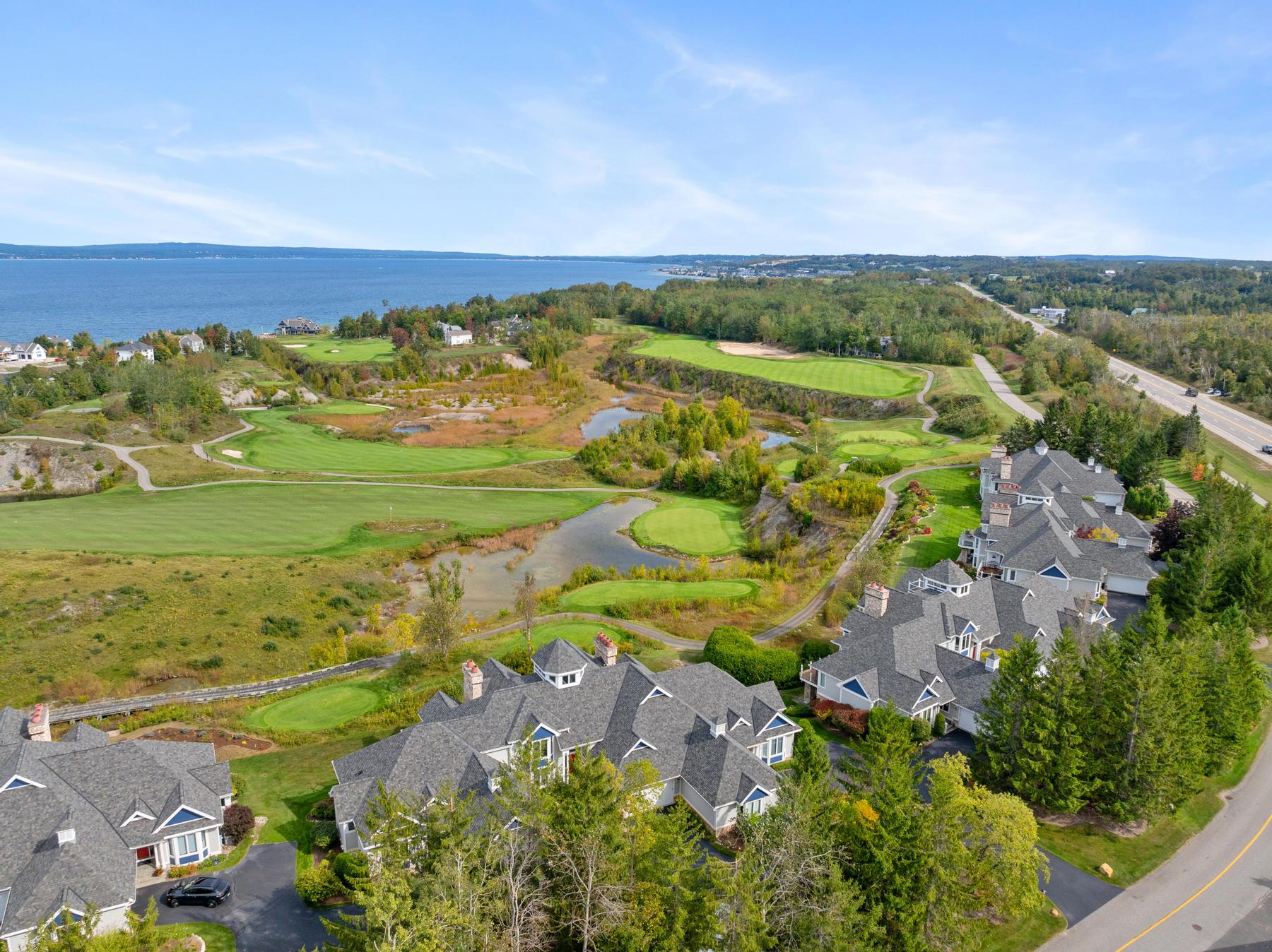  Quarry Bluffs Condo - 物件實景