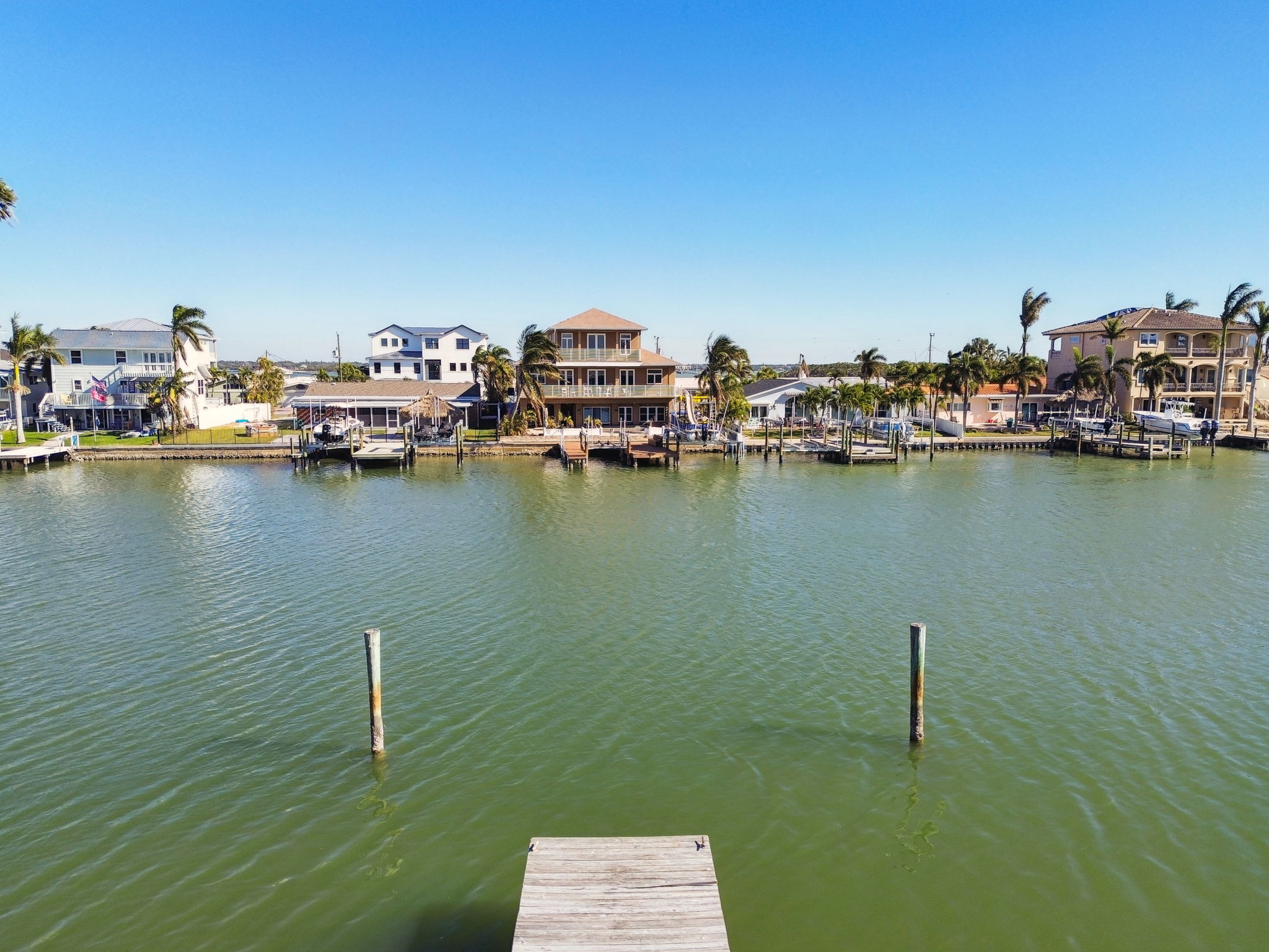 Madeira Beach, Florida, 33708, United States, 3 Bedrooms Bedrooms, ,2 BathroomsBathrooms,Residential,For Sale,1943278