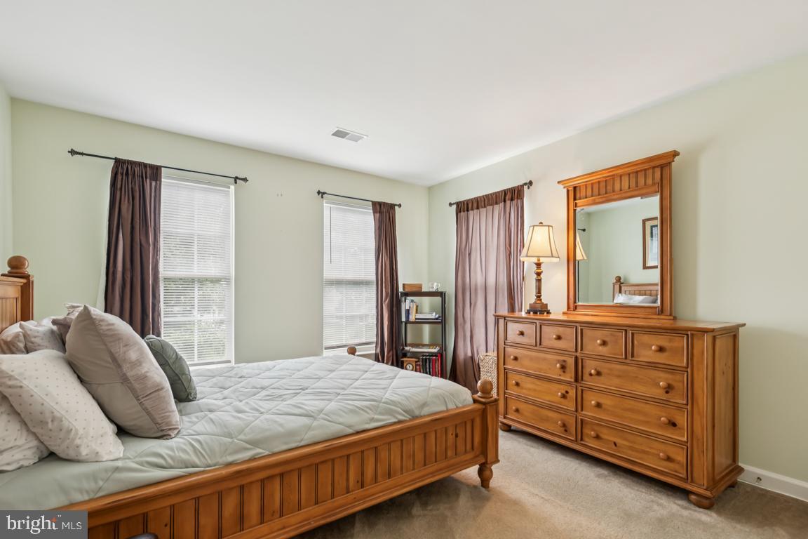 Accokeek, Maryland, 20607, United States, 4 Bedrooms Bedrooms, ,4 BathroomsBathrooms,Residential,For Sale,1881196