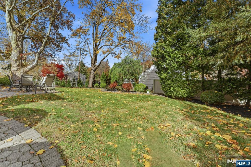 Twp of Washington, New Jersey, 07676, United States, 5 Bedrooms Bedrooms, ,3 BathroomsBathrooms,Residential,For Sale,1989508