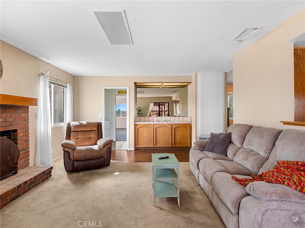 Apple Valley, California, 92307, United States, 3 Bedrooms Bedrooms, ,3 BathroomsBathrooms,Residential,For Sale,1954812