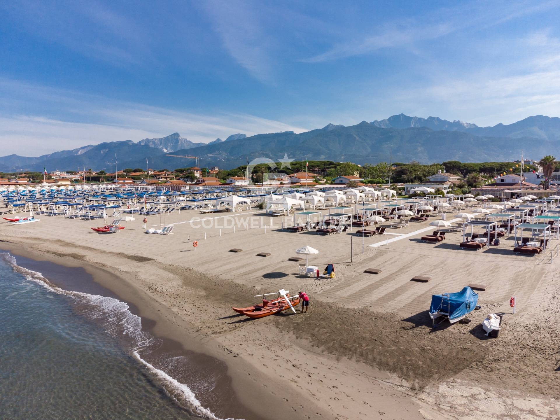 Forte dei Marmi, Lucca, 55042, IT, 3 Bedrooms Bedrooms, ,2 BathroomsBathrooms,Residential,For Sale,1729467