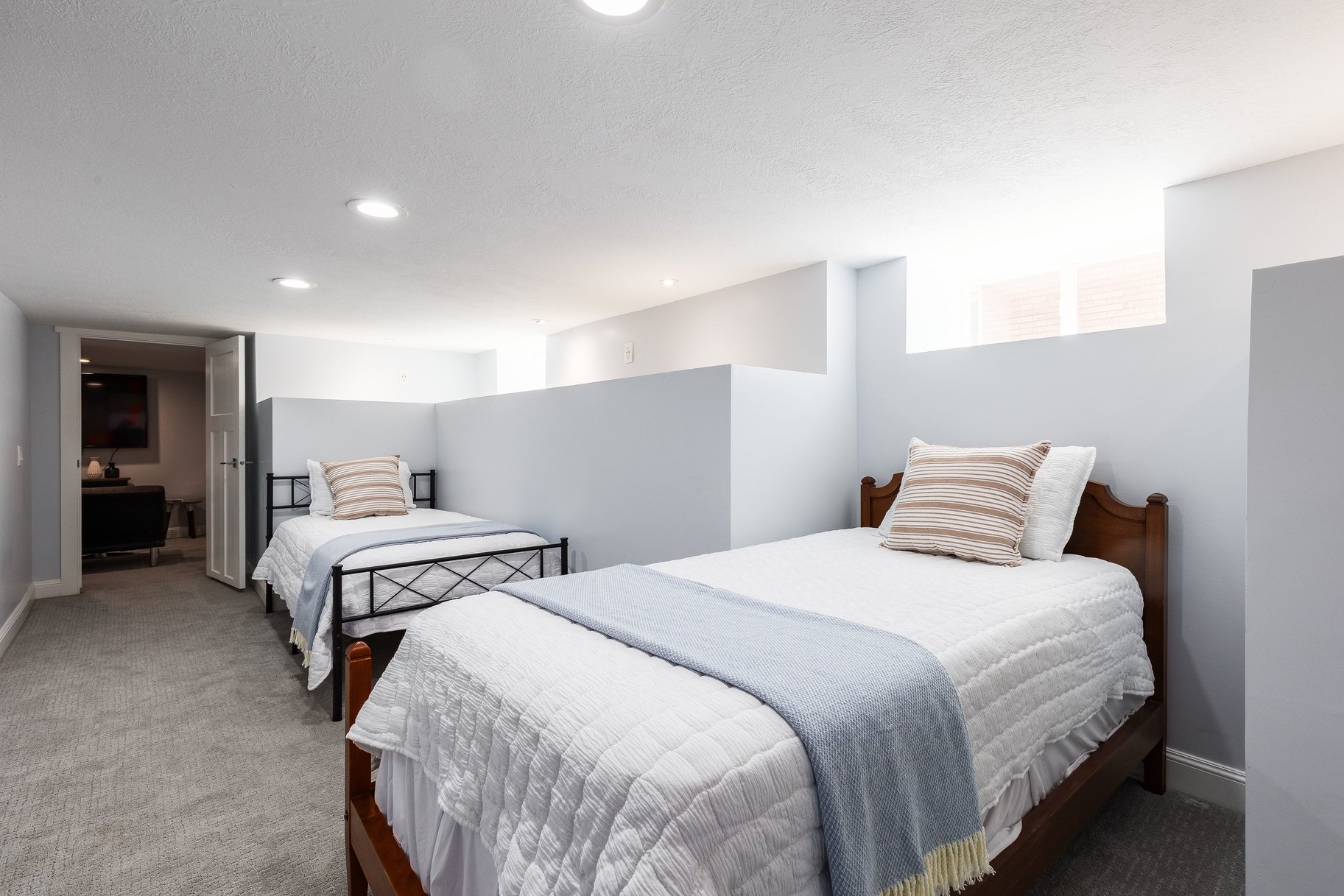  Charming Avenues Home Blending Timeless Character with Everyday Comfort - 物件實景