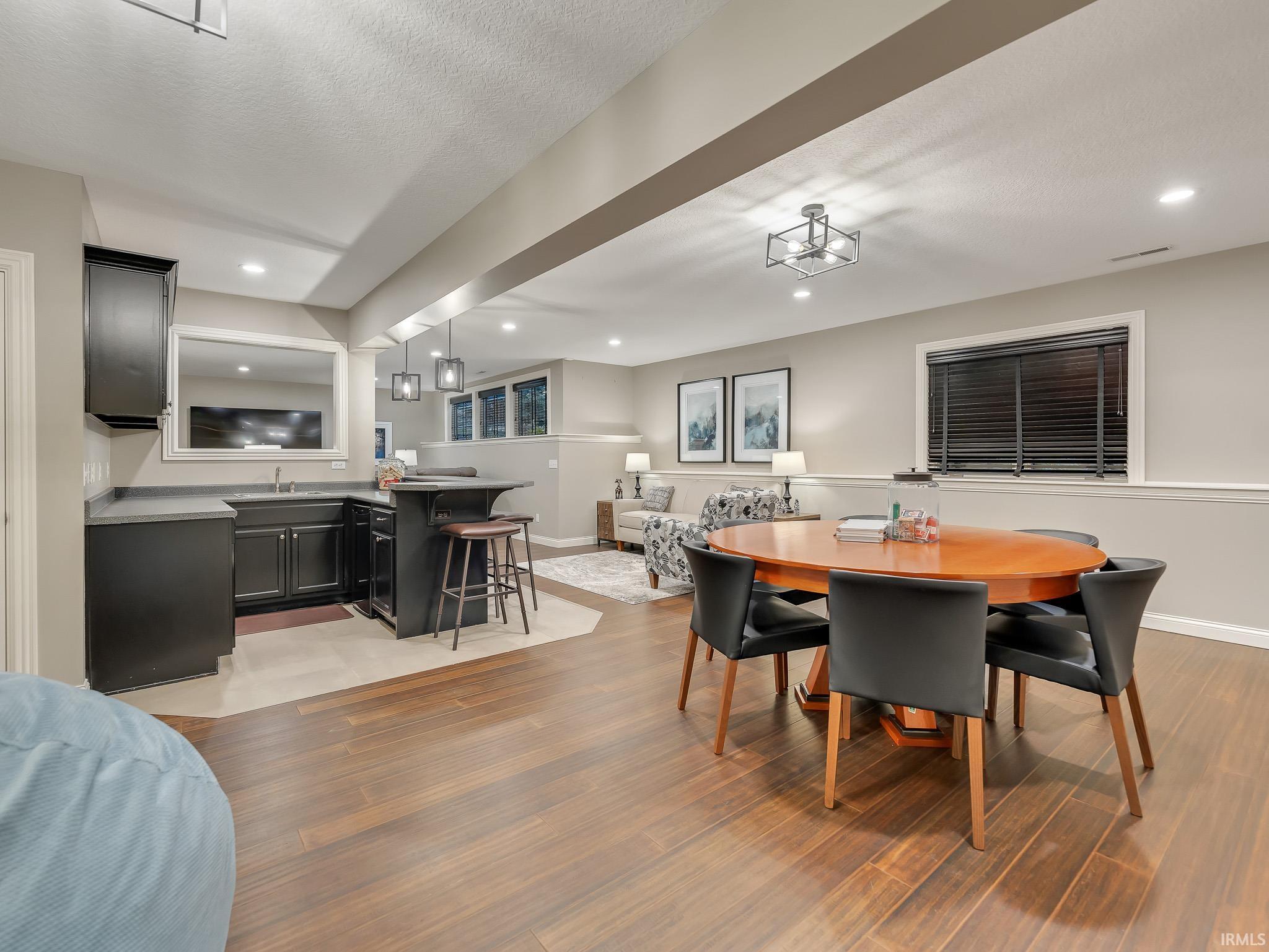 Leo, Indiana, 46765, United States, 4 Bedrooms Bedrooms, ,4 BathroomsBathrooms,Residential,For Sale,1988883