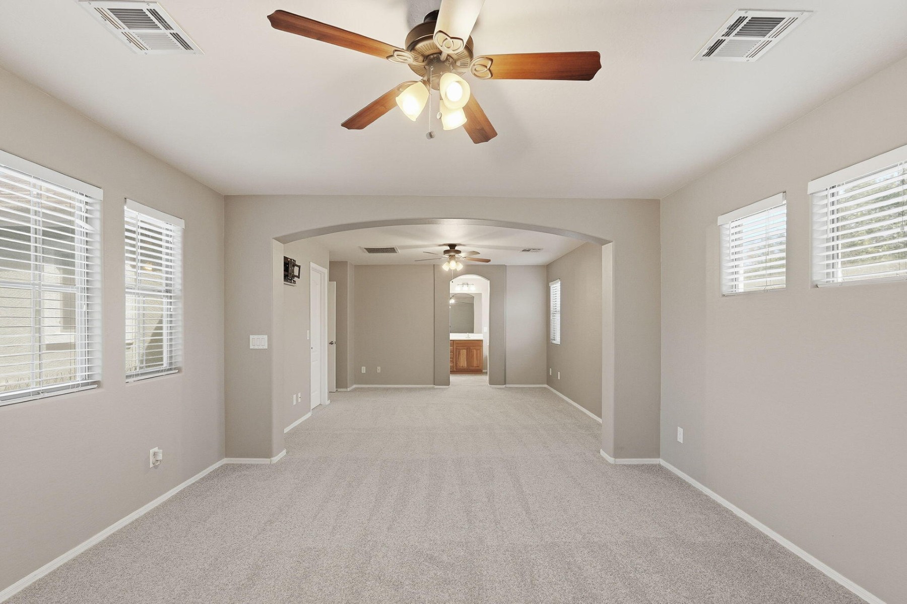  3801 E Parkview Dr  Gilbert, AZ - 物件實景