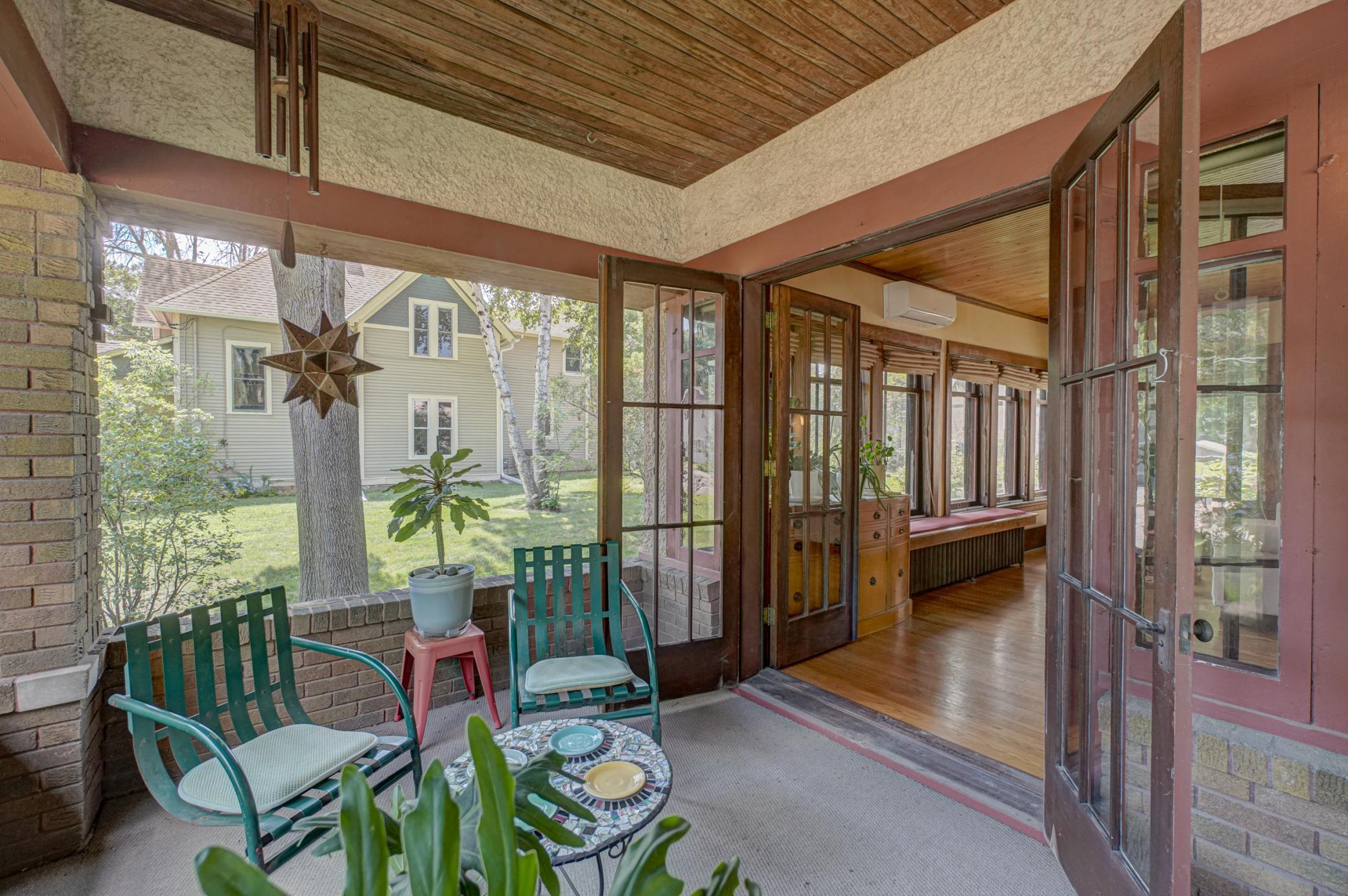 Stillwater, Minnesota, 55082, United States, 4 Bedrooms Bedrooms, ,2 BathroomsBathrooms,Residential,For Sale,1916942