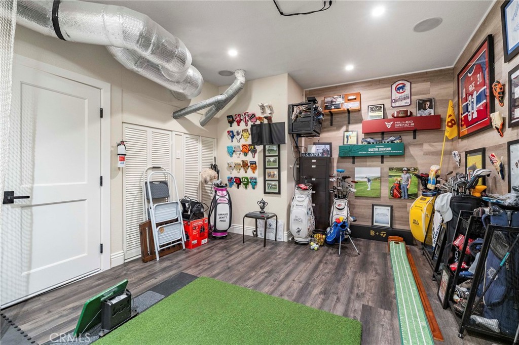 Newport Beach, California, 92660, United States, 3 Bedrooms Bedrooms, ,3 BathroomsBathrooms,Residential,For Sale,1991150