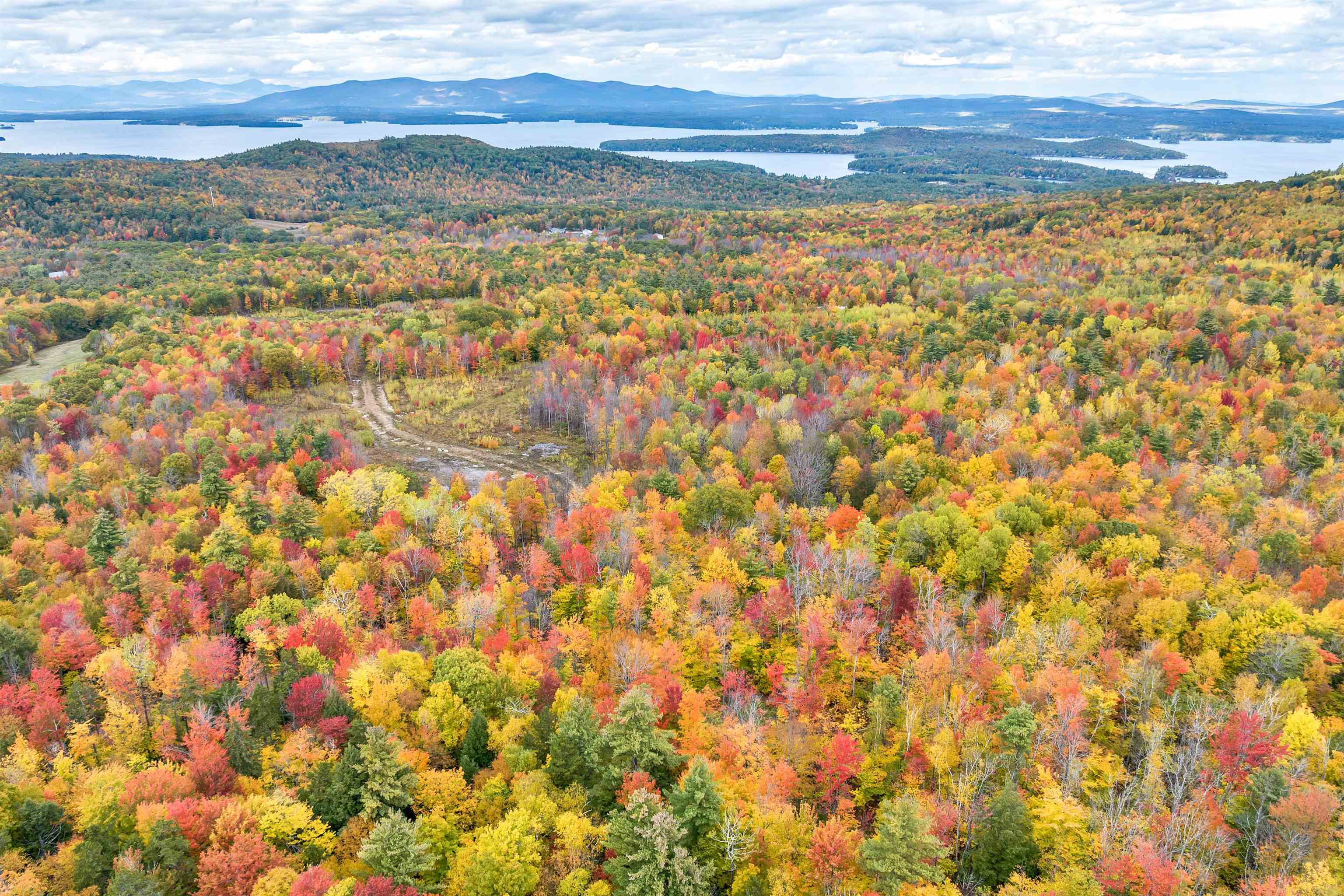 Gilford, New Hampshire, 03249, United States, ,Land,For Sale,1699580