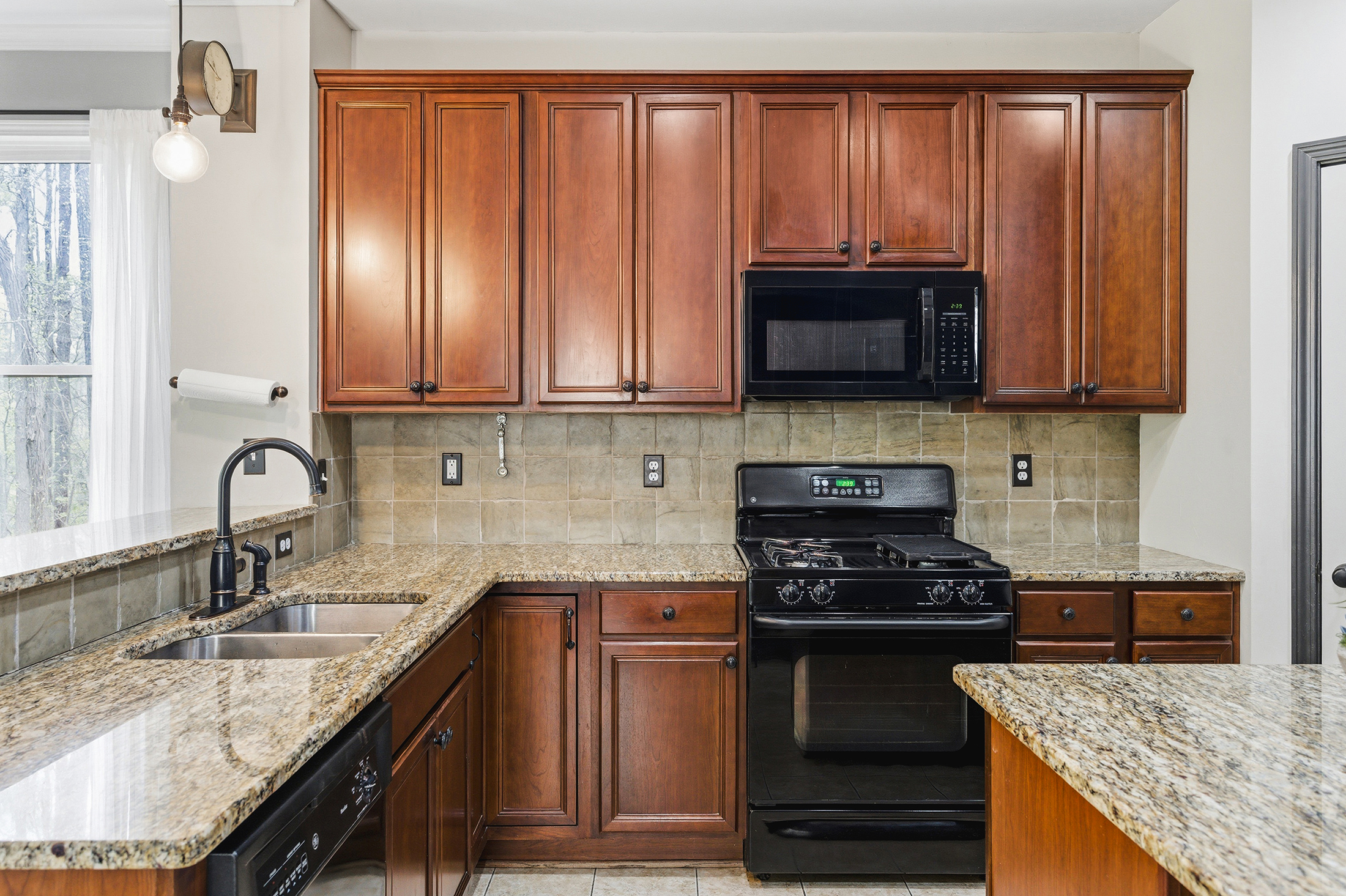  Cozy and Charming Brick Traditional in Acworth’s Desirable Charleston Place - 物件實景