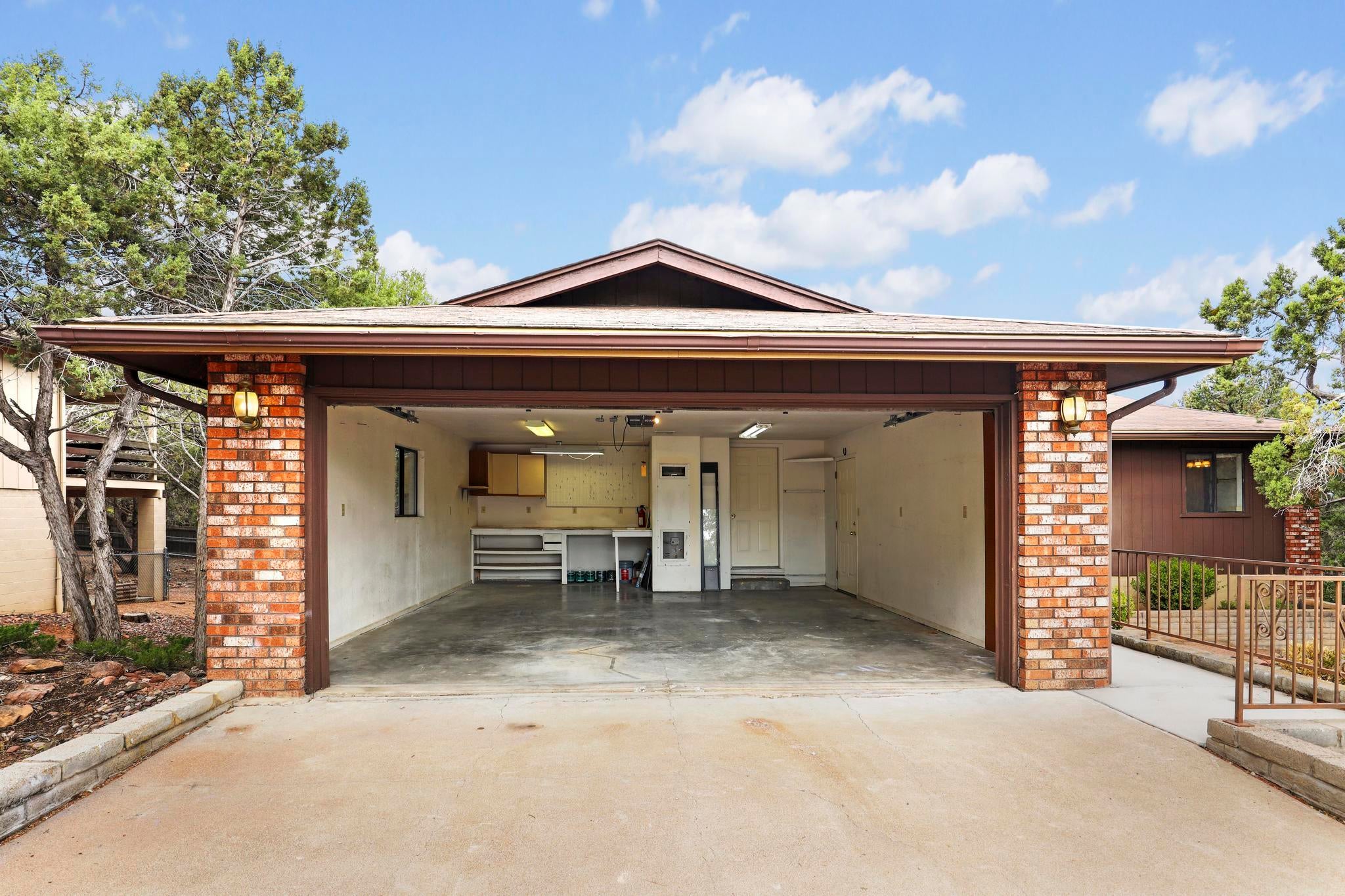 Payson, Arizona, 85541, United States, 5 Bedrooms Bedrooms, ,3 BathroomsBathrooms,Residential,For Sale,1805847