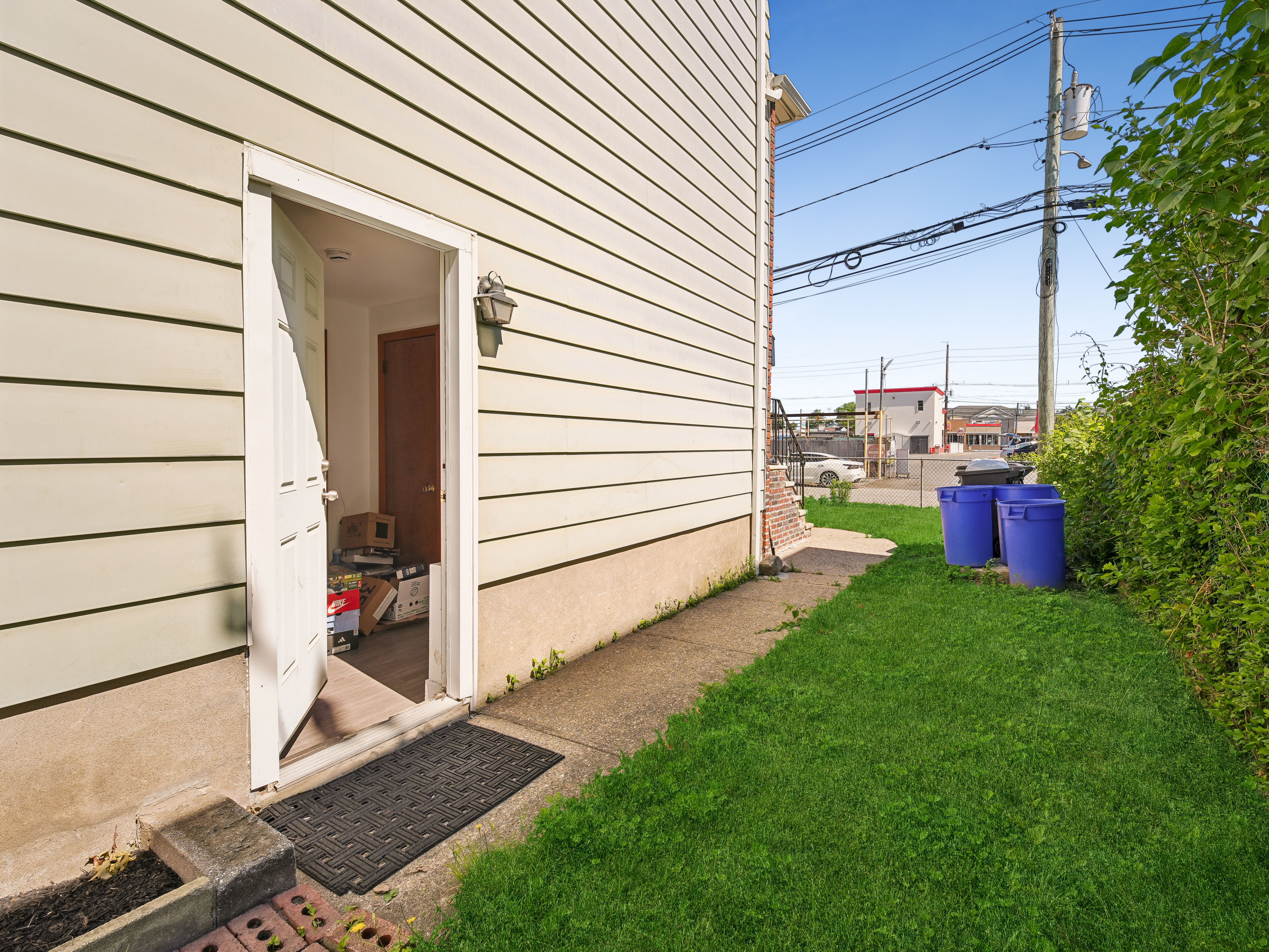  436 Sylvan Street, Saddle Brook, NJ 07663 - 物件實景