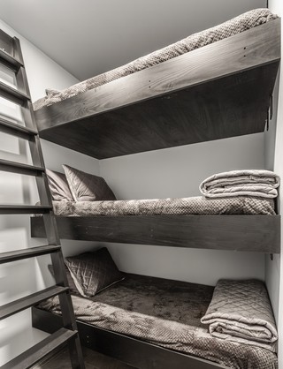 Carmel, Indiana, 46032, United States, 3 Bedrooms Bedrooms, ,4 BathroomsBathrooms,Residential,For Sale,2000560