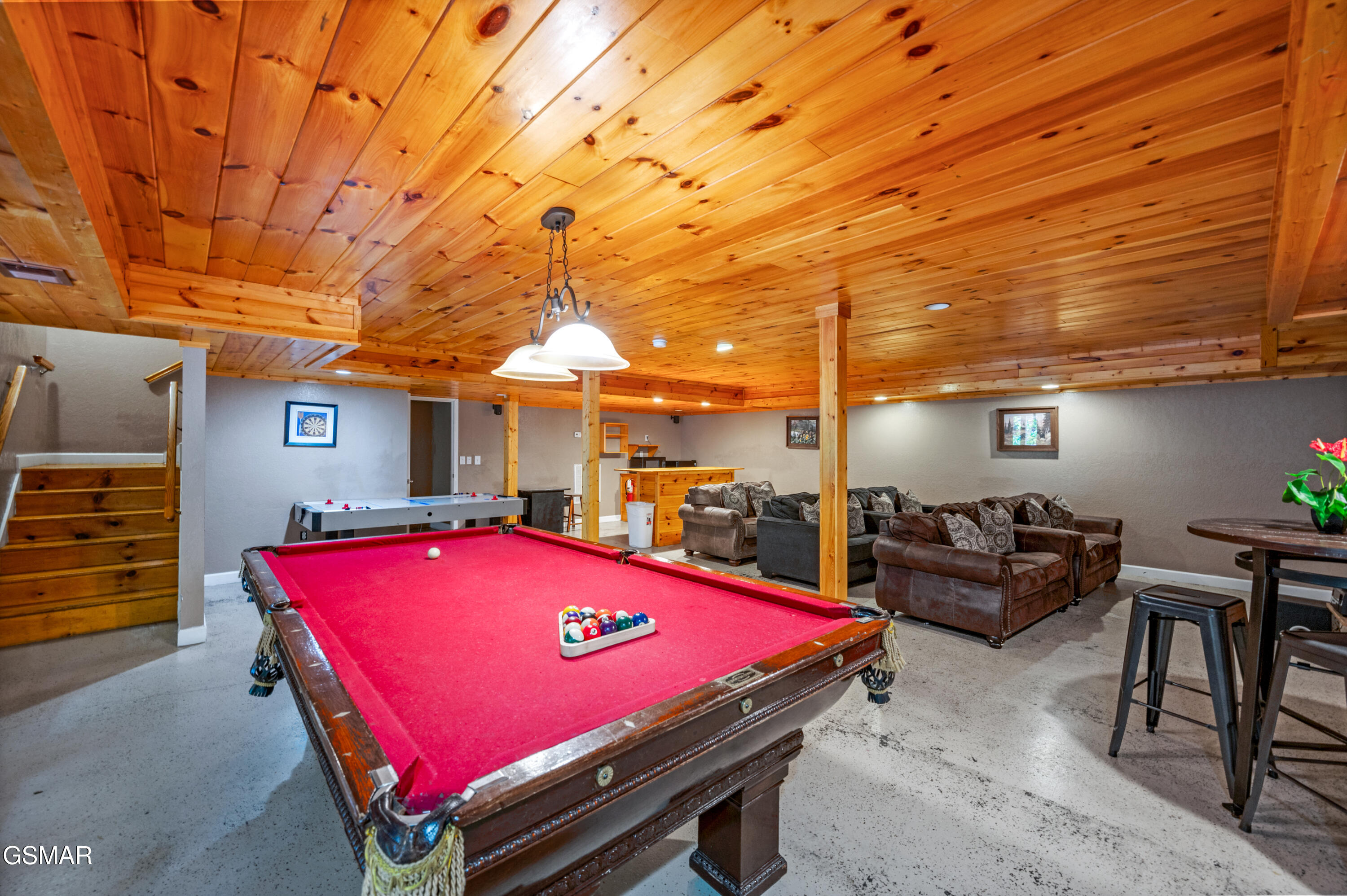 Sevierville, Tennessee, 37876, United States, 3 Bedrooms Bedrooms, ,5 BathroomsBathrooms,Residential,For Sale,1978747