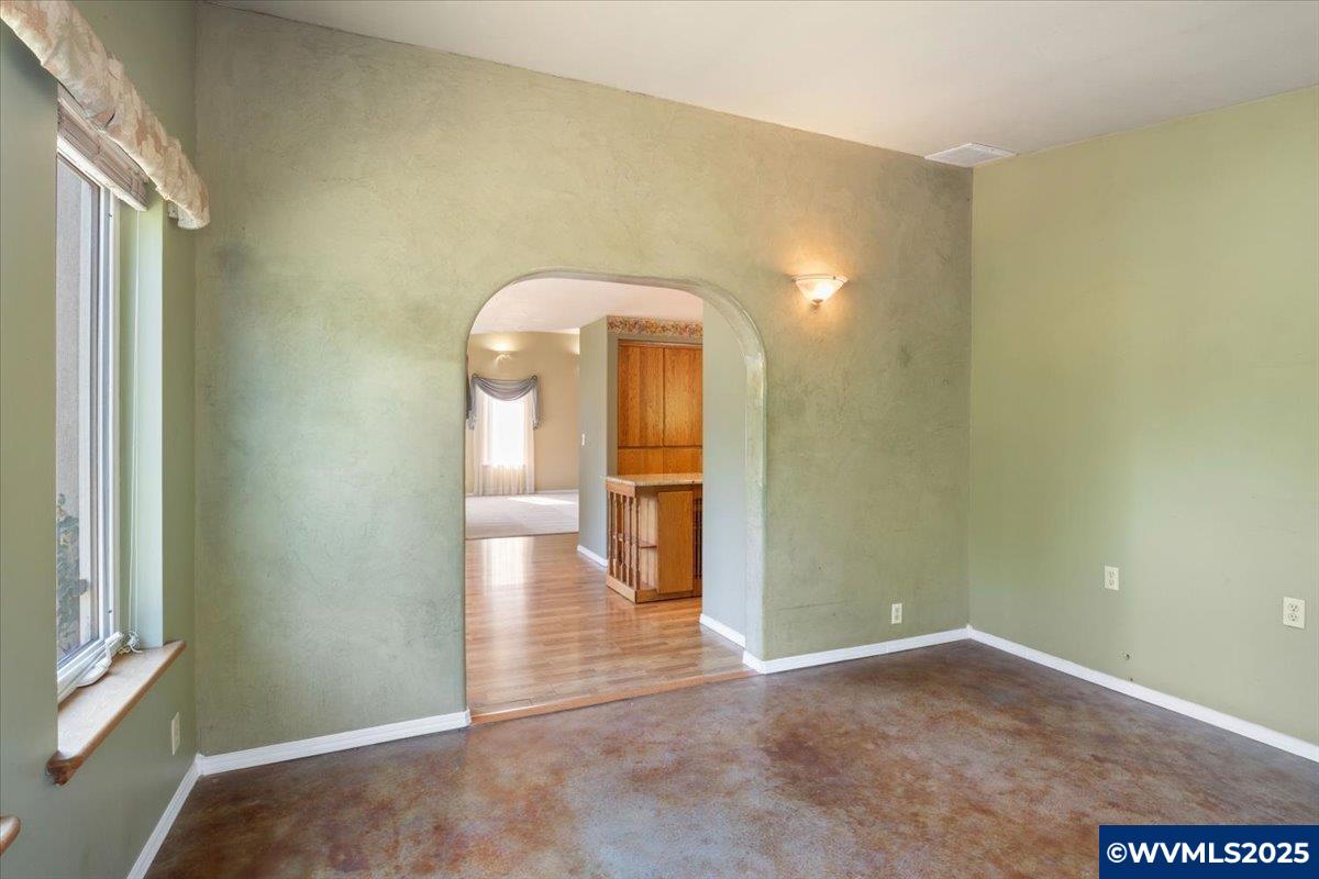 Lebanon, Oregon, 97355, United States, 3 Bedrooms Bedrooms, ,2 BathroomsBathrooms,Residential,For Sale,1991965