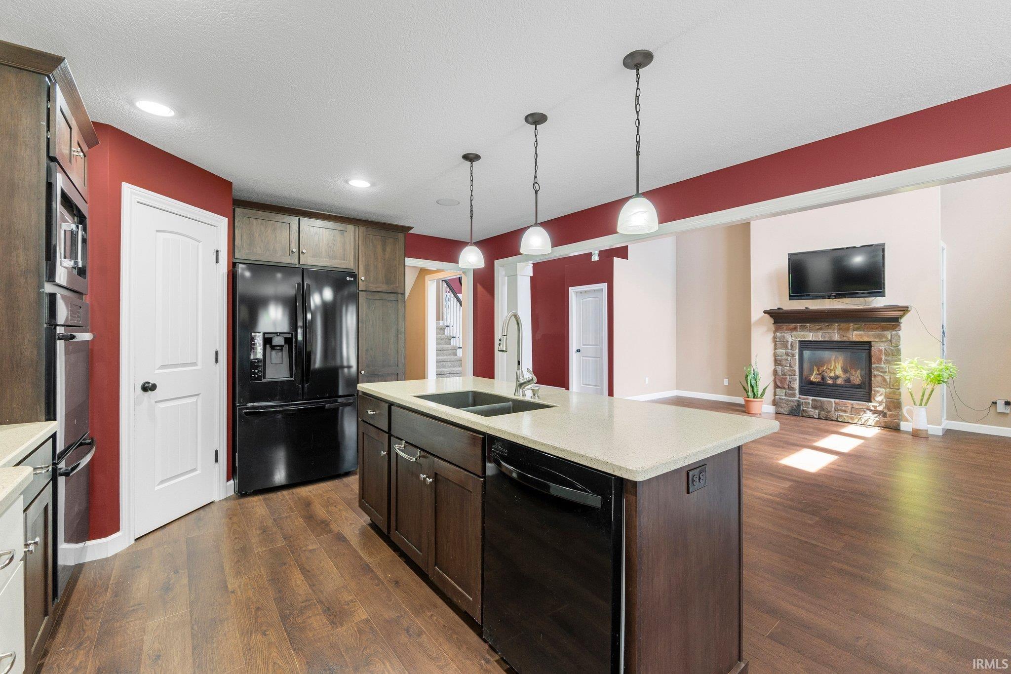 Fort Wayne, Indiana, 46825-7408, United States, 4 Bedrooms Bedrooms, ,5 BathroomsBathrooms,Residential,For Sale,1975267