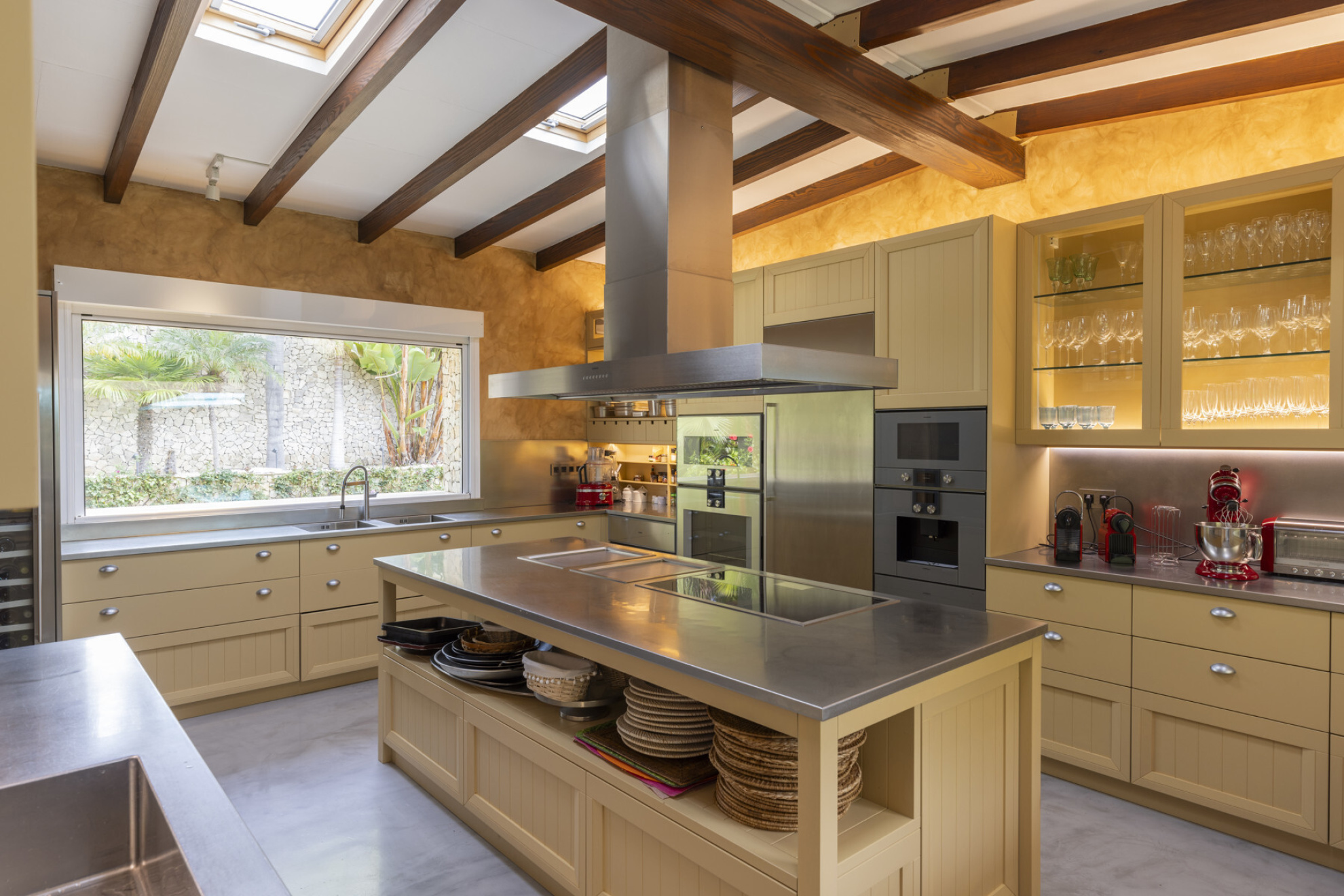  Impressive property in Sitges, close to the beach and Terramar Golf Course. - 物件實景
