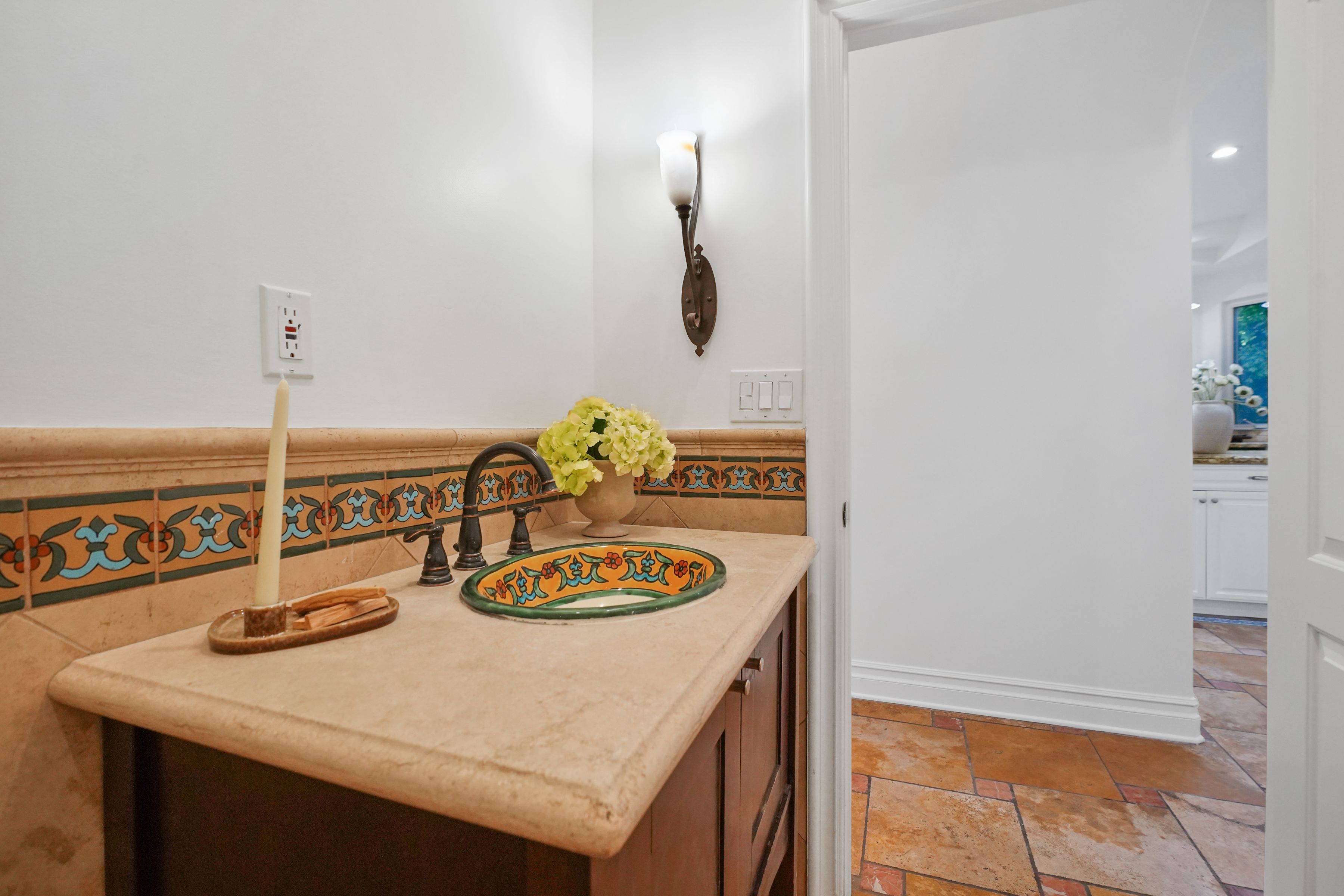  13164 Magnolia Boulevard - 物件實景