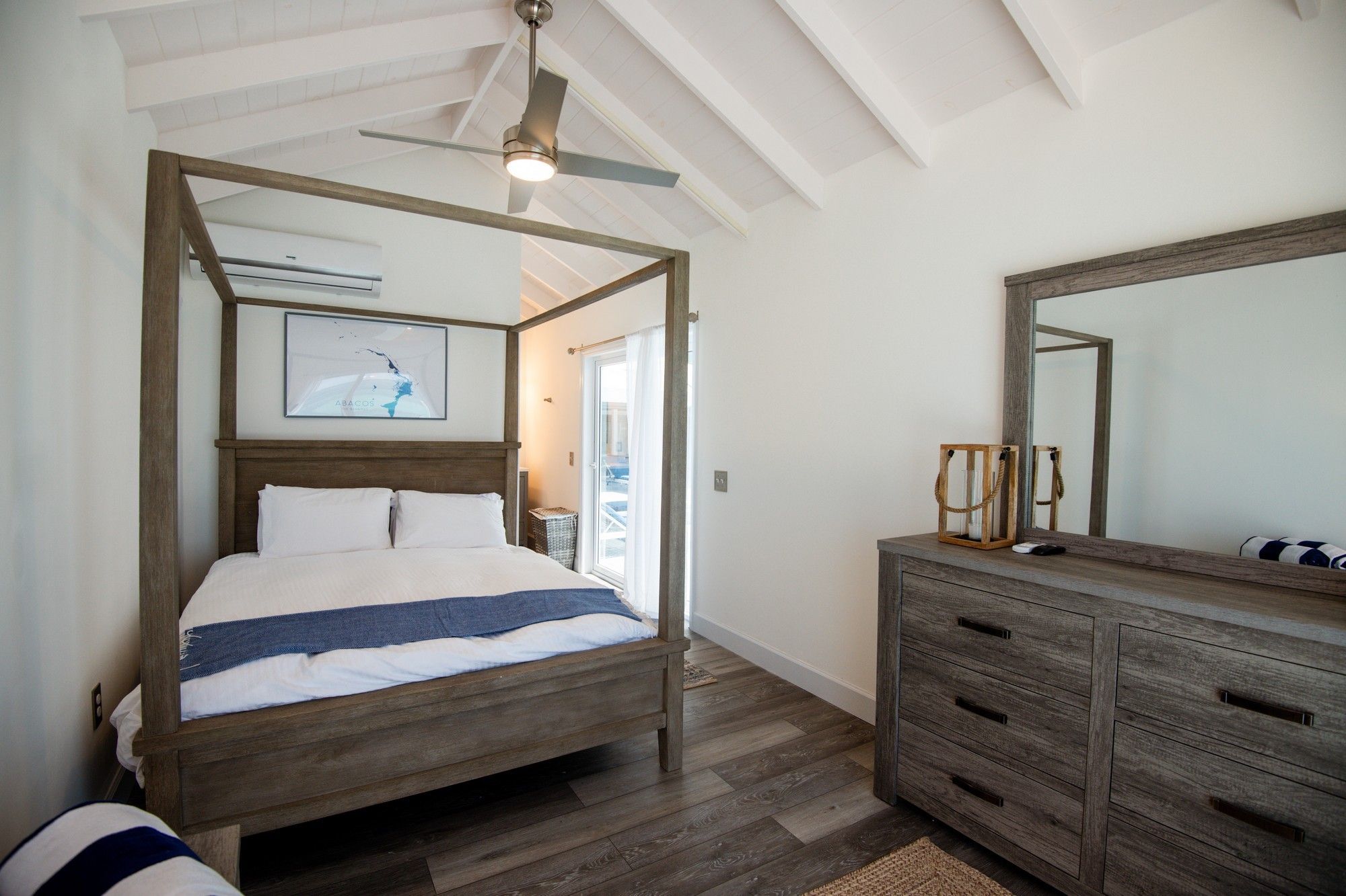  Secluded Beachfront Retreat with Ocean Views - 物件實景